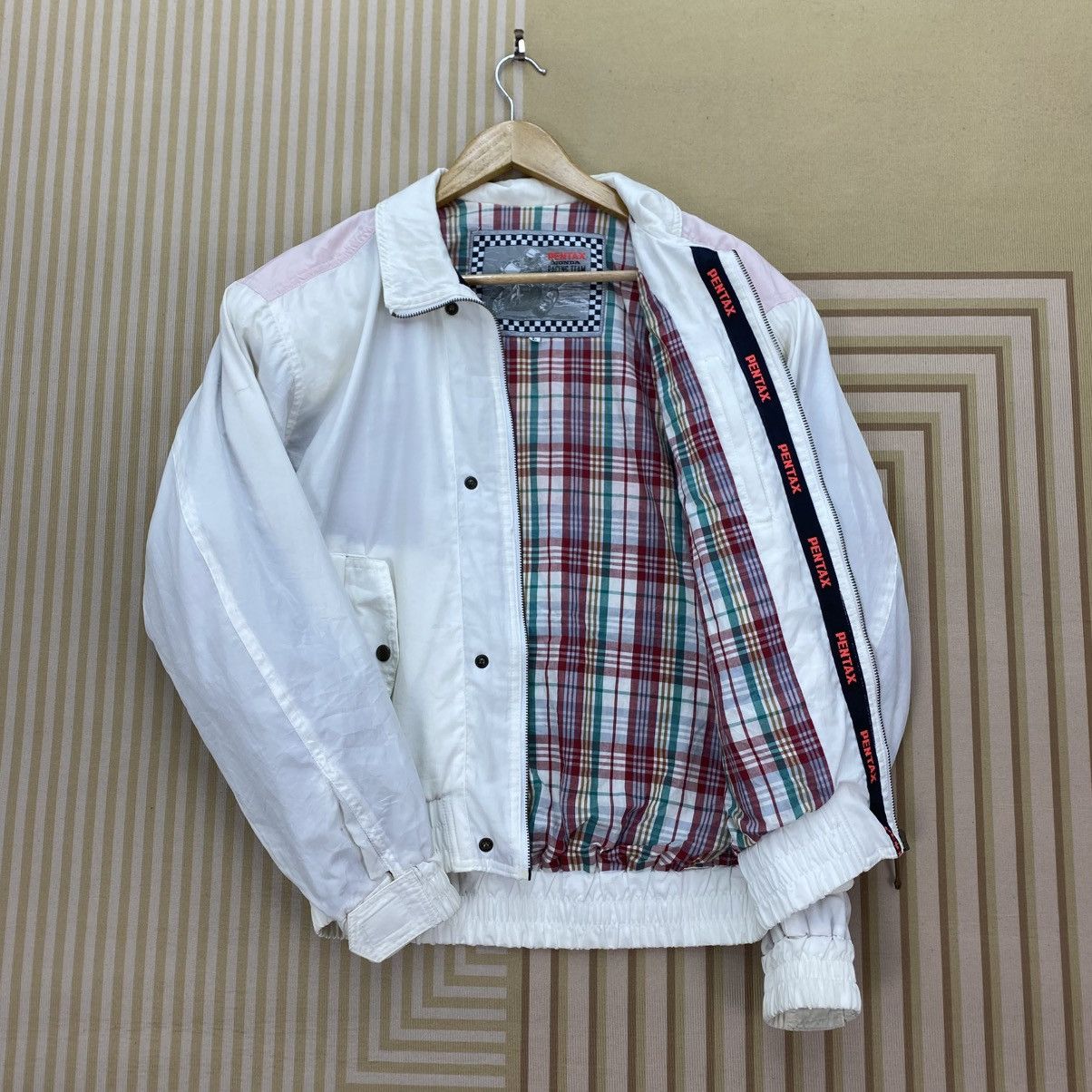 Honda 🐐 vintage 90s Pentax Honda Racing Team bomber jacket Size US M / EU 48-50 / 2 - 1 Thumbnail