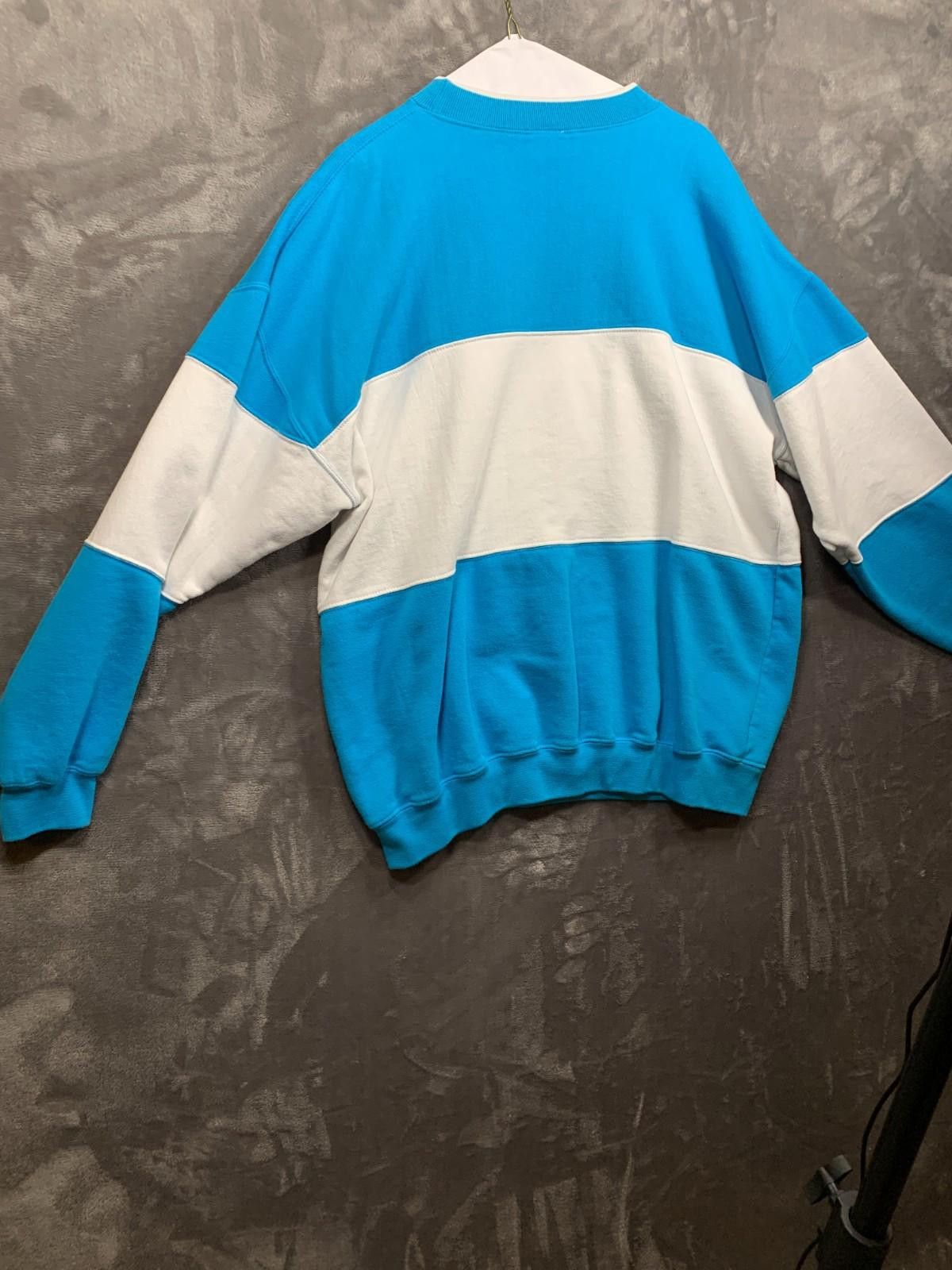 Designer 80s-90s, Mervyns Cheetah Striped Sweatshirt Teal/White (103) Size US XXL / EU 58 / 5 - 6 Thumbnail