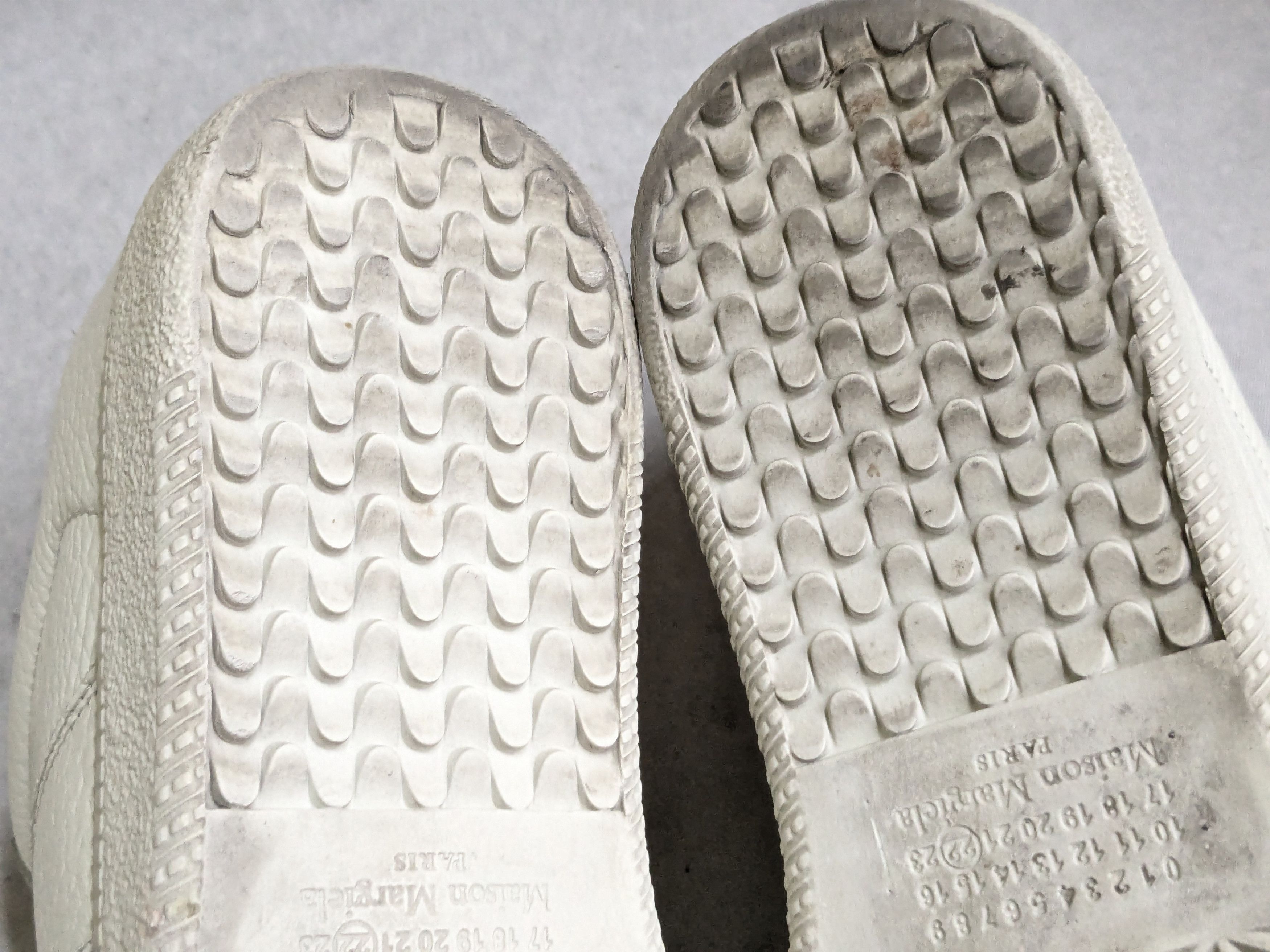 Maison Margiela Maison Margiela GAT Replica White Black 9 39 Low Size US 9 / IT 39 - 19 Thumbnail