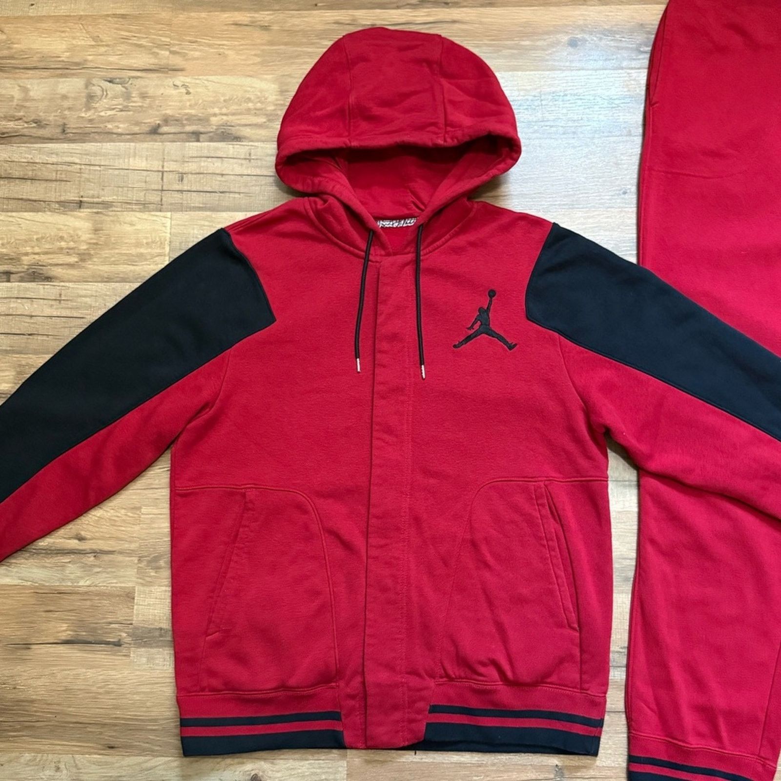 Jordan Brand Y2K Air Jordan Chicago Bred Hoodie Matching Set Sweatsuit Size US M / EU 48-50 / 2 - 6 Thumbnail