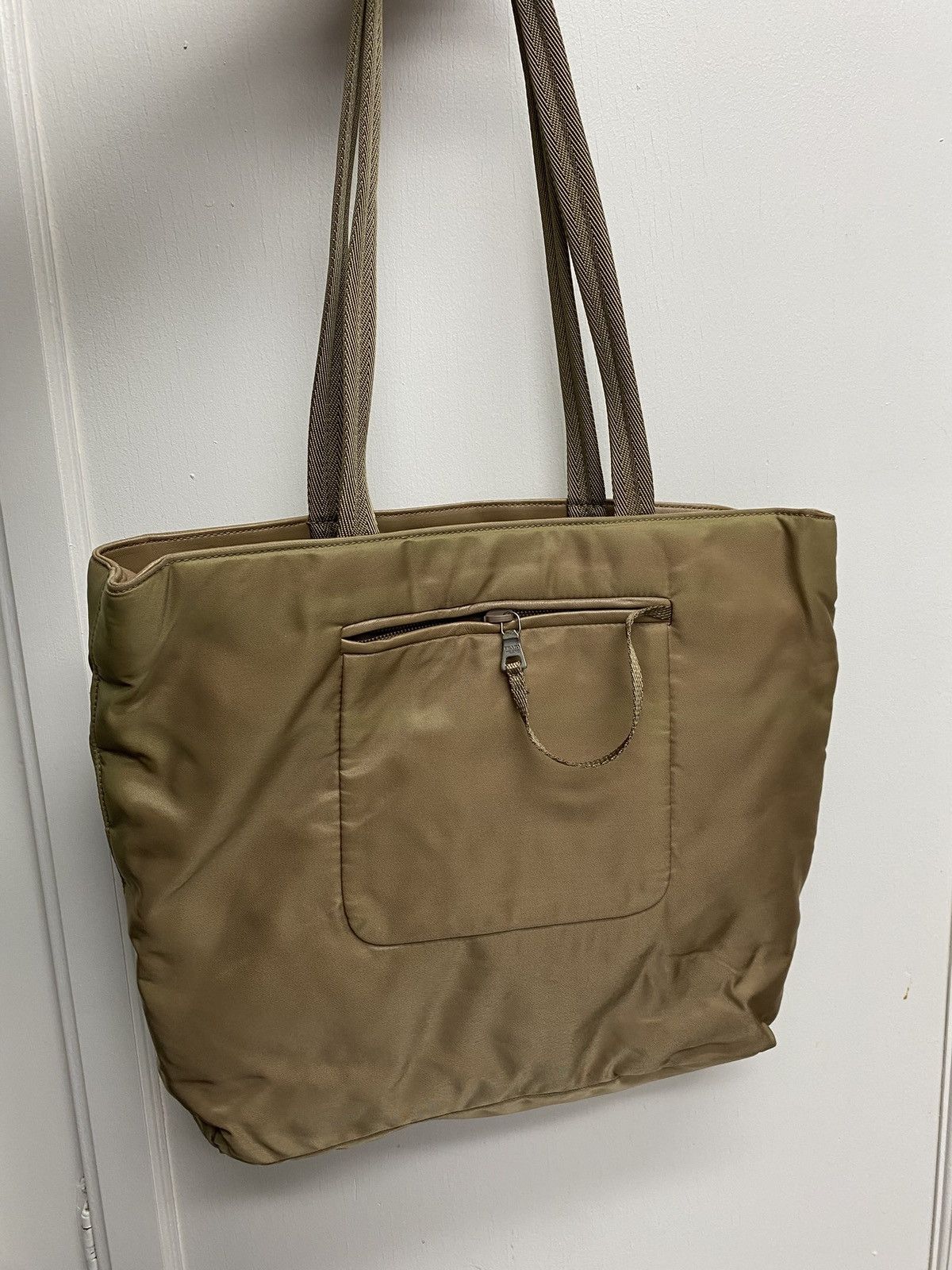 Prada Prada Nylon Tote Bag Women’s Handbag Preowned Size ONE SIZE - 11 Thumbnail