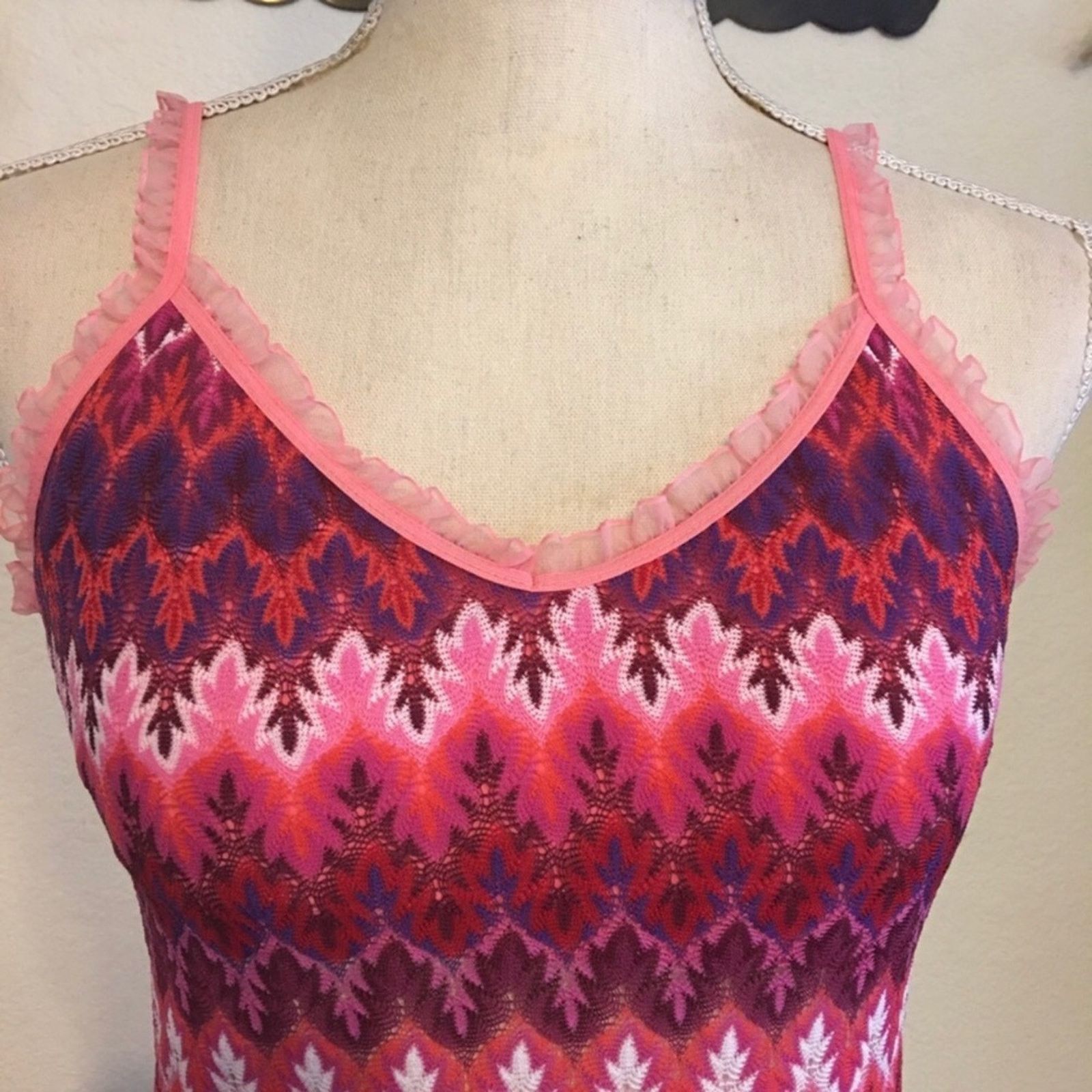 Other Moda International chevron pattern tank top cami Size S / US 4 / IT 40 - 7 Thumbnail