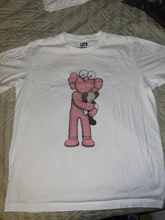 T-Shirt KAWS Pink Graphic – Hypedfam