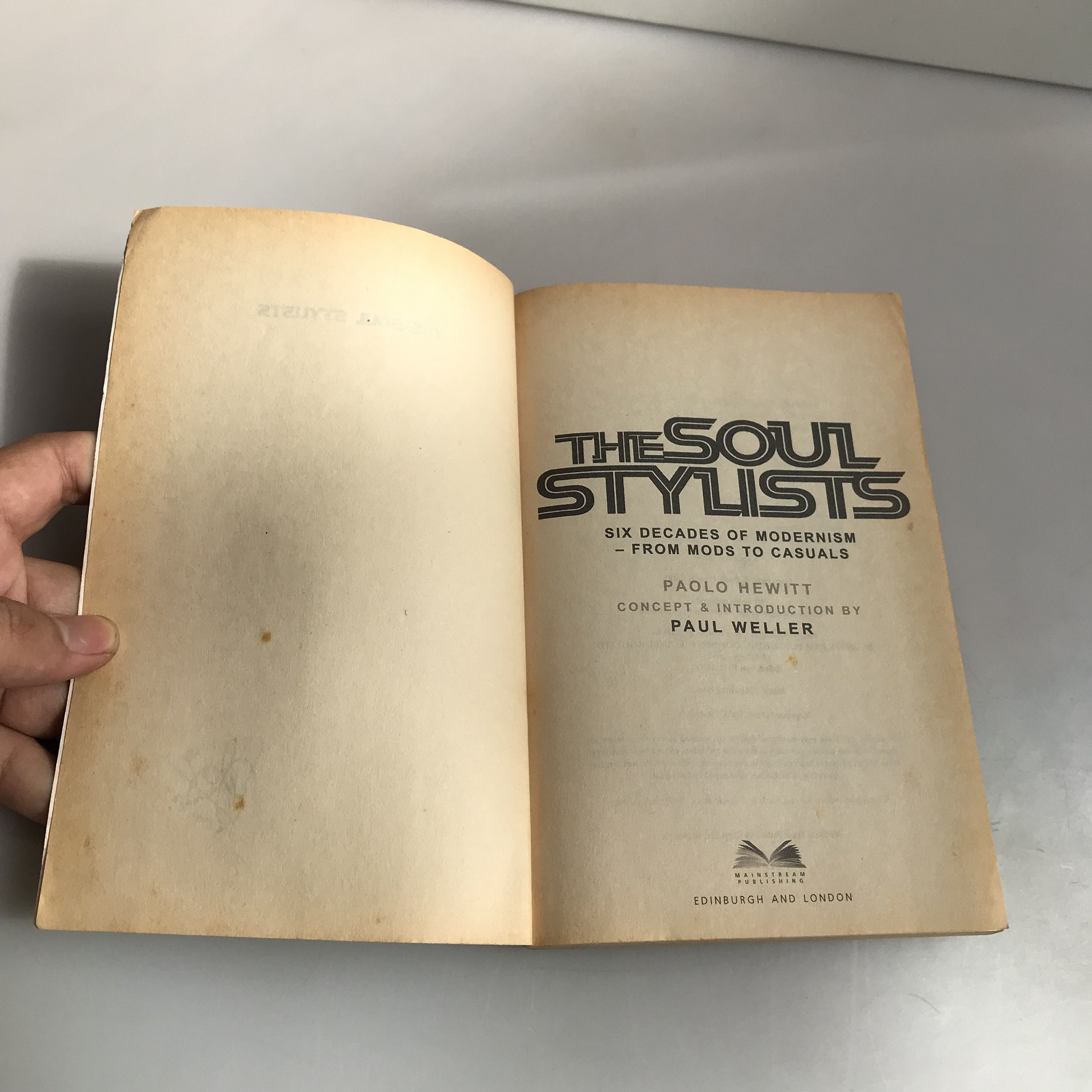 Other UK The Soul Stylists - Paolo Hewitt: Forty Years Of Modernism Size ONE SIZE - 5 Thumbnail