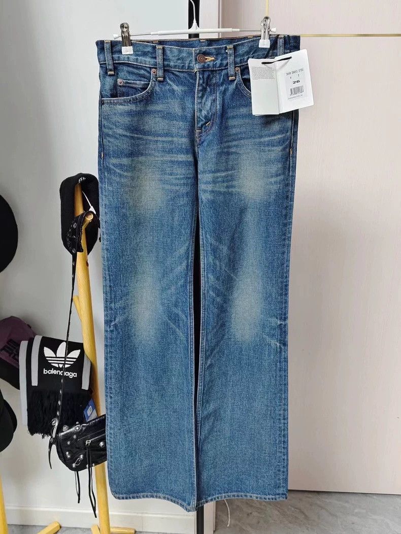 Celine Celine Vintage Wash Flared Jeans-dmc Size US 26 / EU 42 - 1 Thumbnail