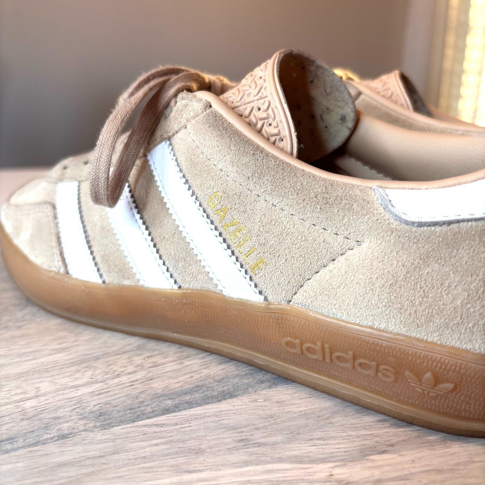 Adidas Adidas Gazelle Beige Gum Suede Sneakers Women's Shoes Sz 8 Size US 8 / IT 38 - 6 Thumbnail
