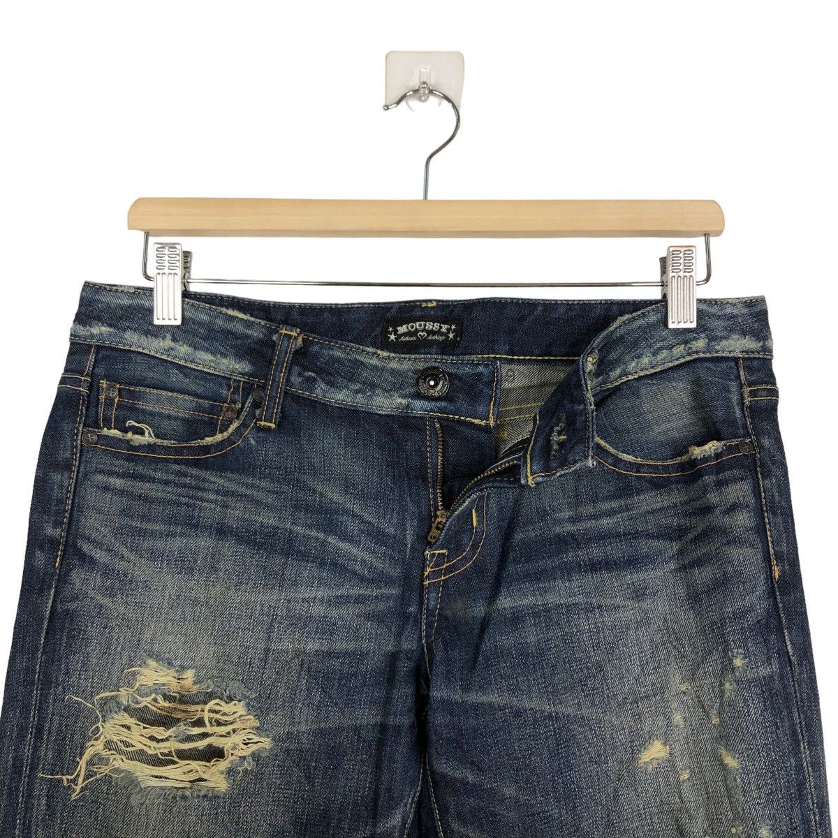 Japanese Brand 🔥90’s VINTAGE BOW CUT DISTRESSED DENIM JEANS MOUSSY JAPAN Size US 30 / EU 46 - 12 Thumbnail