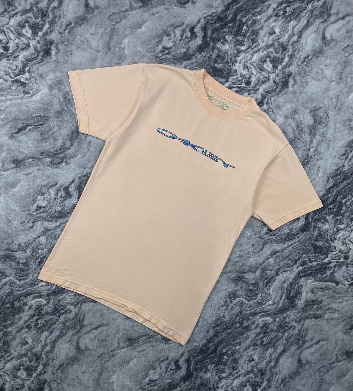 Oakley Vintage Oakley Big Logo Metal Icon T Shirt Men Size S Beige Size US S / EU 44-46 / 1 - 2 Thumbnail