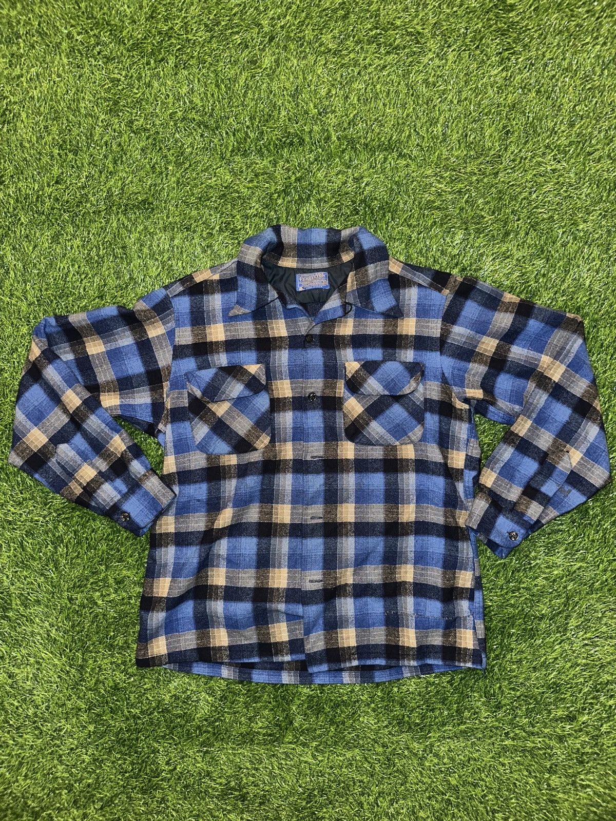 Pendleton Vintage pendelton wool button up shirt size Medium Size US M / EU 48-50 / 2 - 1 Thumbnail