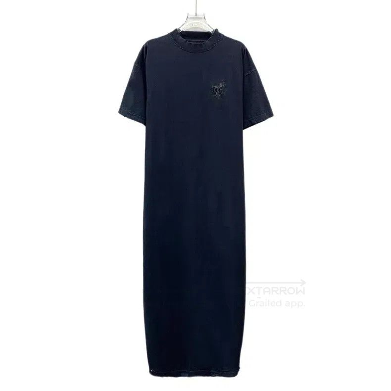 Balenciaga Balenciaga Black Logo Letter Distressed Short Sleeve Dress Size S / US 4 / IT 40 - 1 Thumbnail