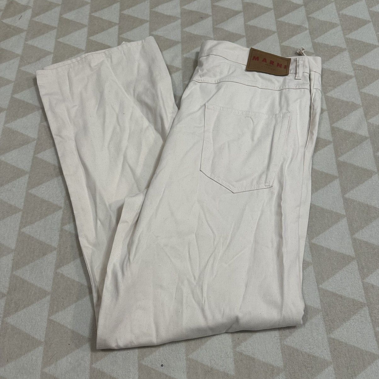 Marni Marni Cream denim wide-leg jeans with Trunkaroo plaque Size US 38 / EU 54 - 2 Thumbnail