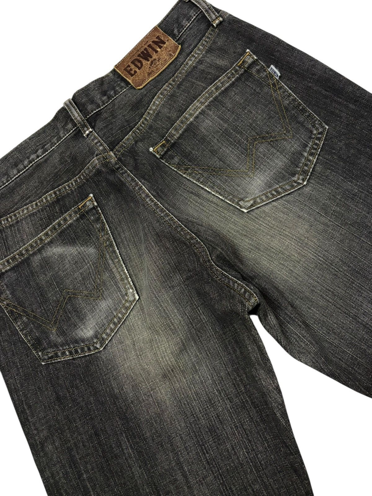 Edwin Vtg Edwin Japan 404 Distressed Jeans Size US 31 - 7 Thumbnail