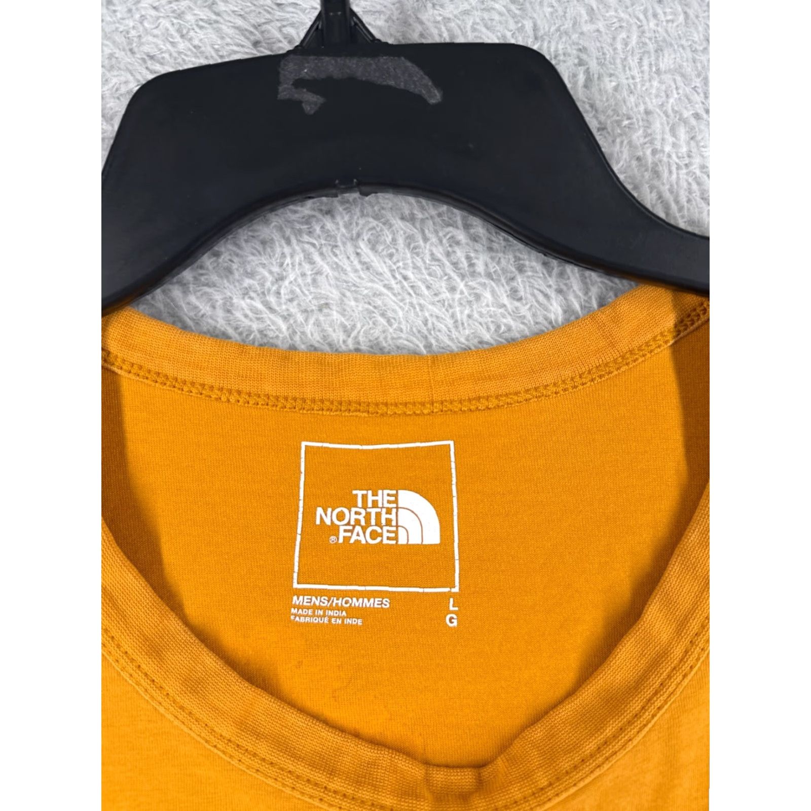 The North Face The North Face Shirt Men L Yellow Floral Poly Blend Jersey Crew Neck Short Sleeve All Seasons Breathable Logo Vintage: No Size US L / EU 52-54 / 3 - 7 Thumbnail