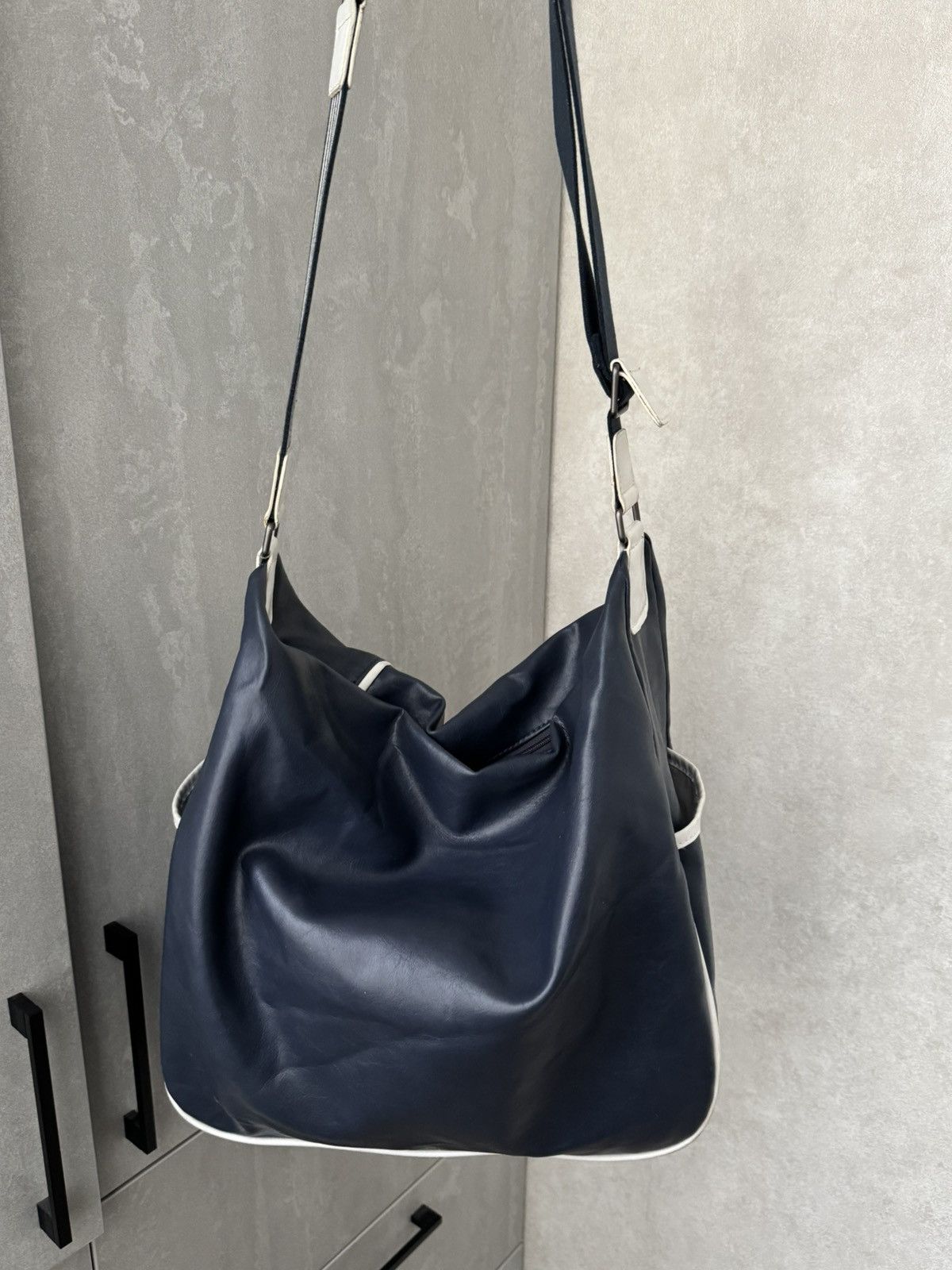 Lacoste Rare Lacoste SAMPLE Big Logo Shoulder Bag Messenger Backpack Size ONE SIZE - 10 Thumbnail