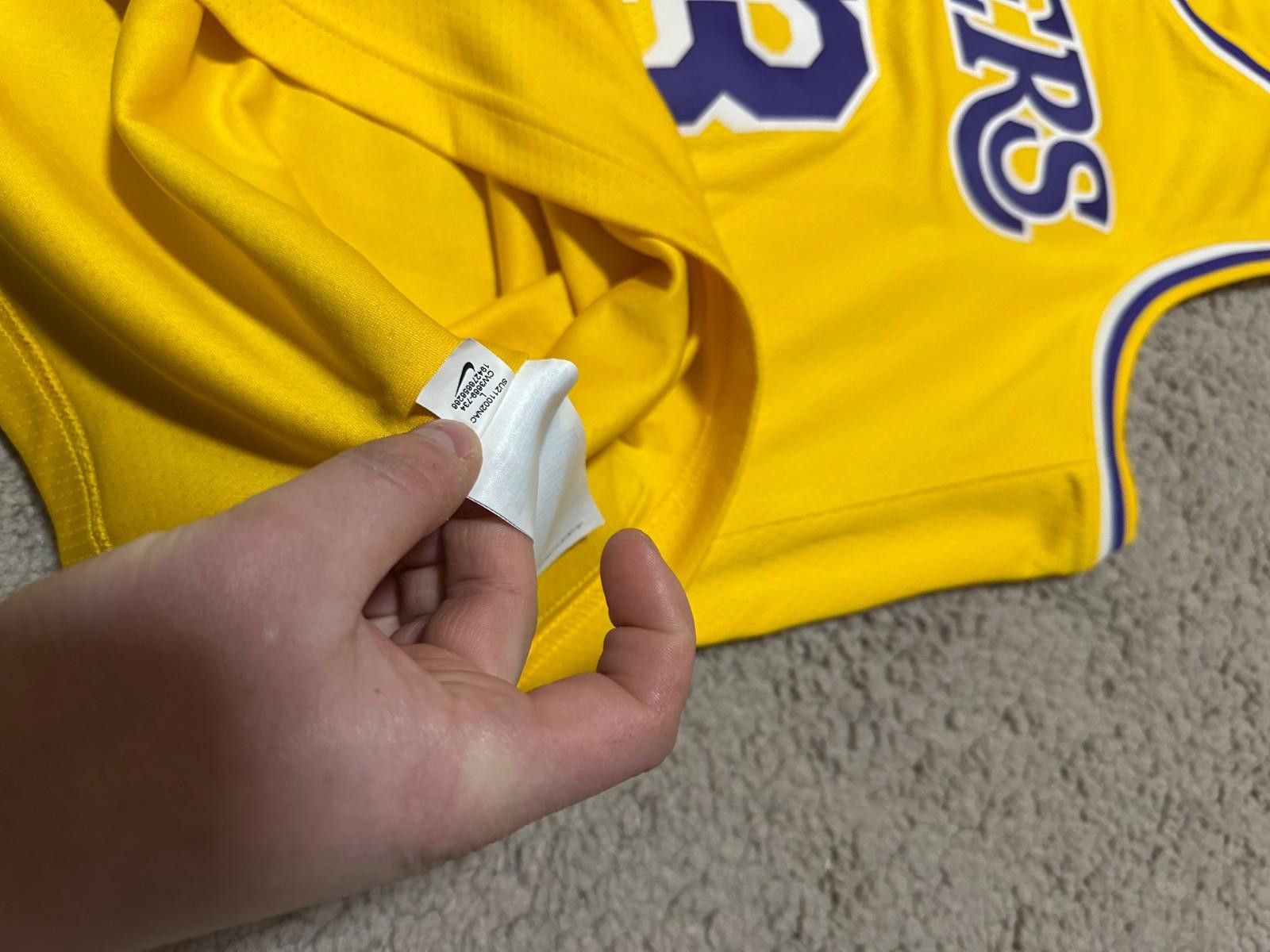 Nike Nike Swingman Los Angeles Lakers LeBron James #23 Jersey 48L Size US L / EU 52-54 / 3 - 6 Thumbnail