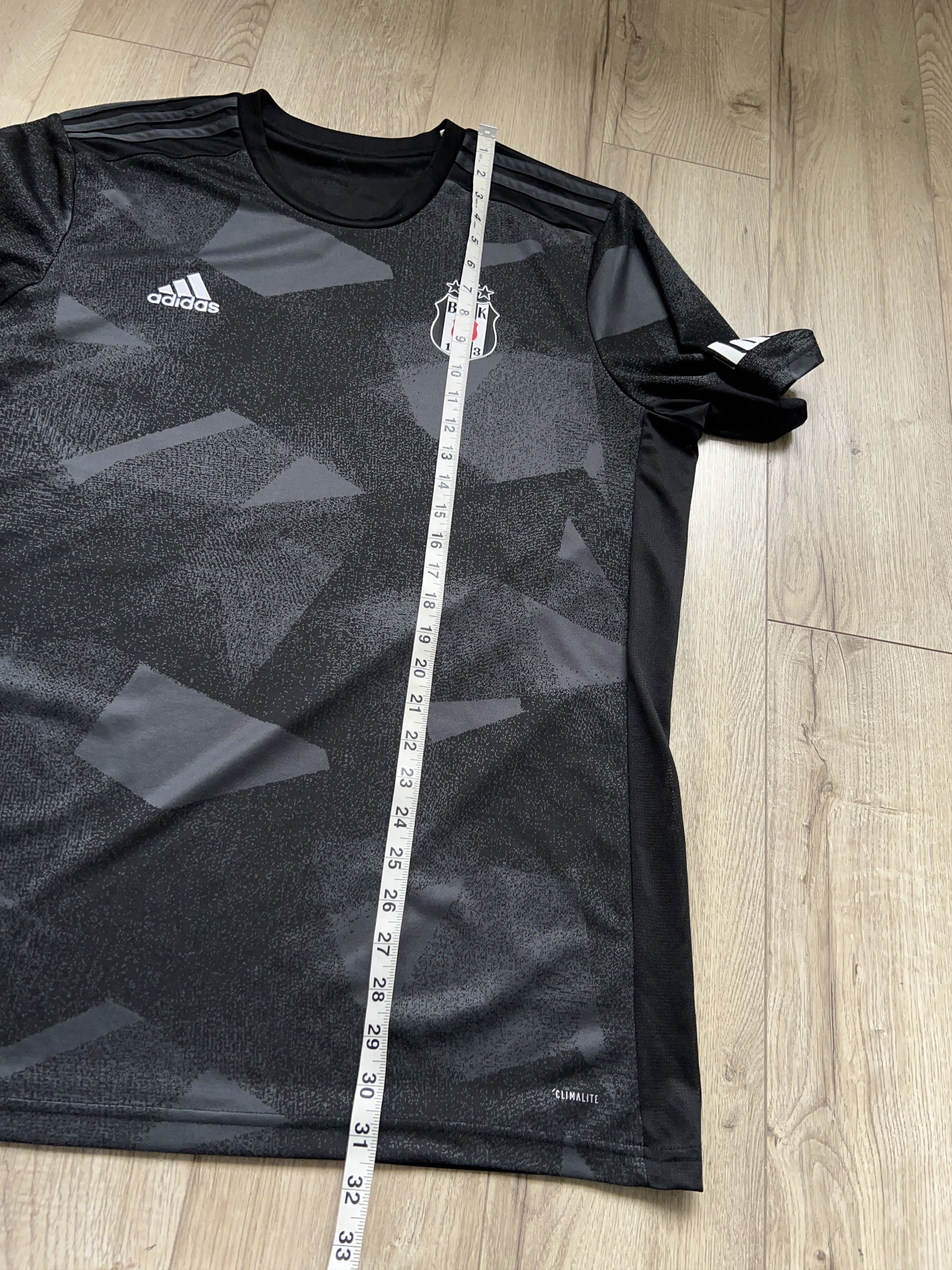 Adidas Besiktas #24 VIDA 2019 2020 Away Football Jersey Shirt Size US XL / EU 56 / 4 - 13 Thumbnail