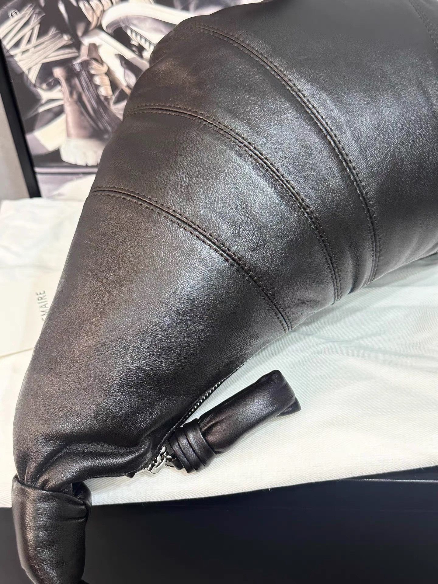Lemaire Lemaire Medium Dark Chocolate Lambskin Croissant Bag K34 Size ONE SIZE - 8 Thumbnail