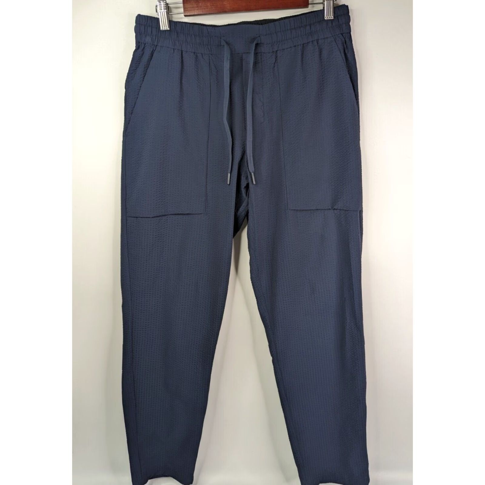Lululemon Lululemon Mens Bowline Pants in Graphite Navy Size L Stretch Drawstring Chino Casual Workwear 30 in Inseam Regular Front Flat Pocket Slash Pocket Mens Size US 33 - 2 Thumbnail