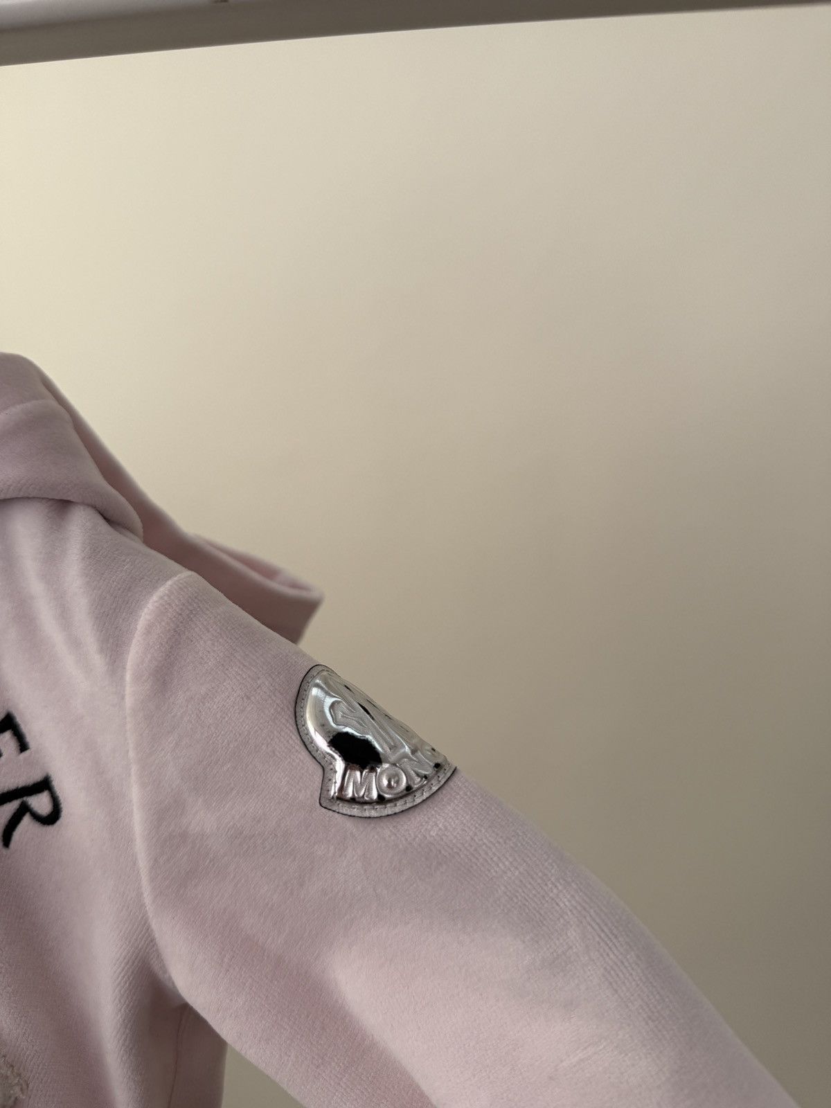 Moncler Moncler Baby Girl Pink Zip Hoodie Fleece Logo 6–9 Months Size XXS / US 00 / IT 34 - 5 Thumbnail