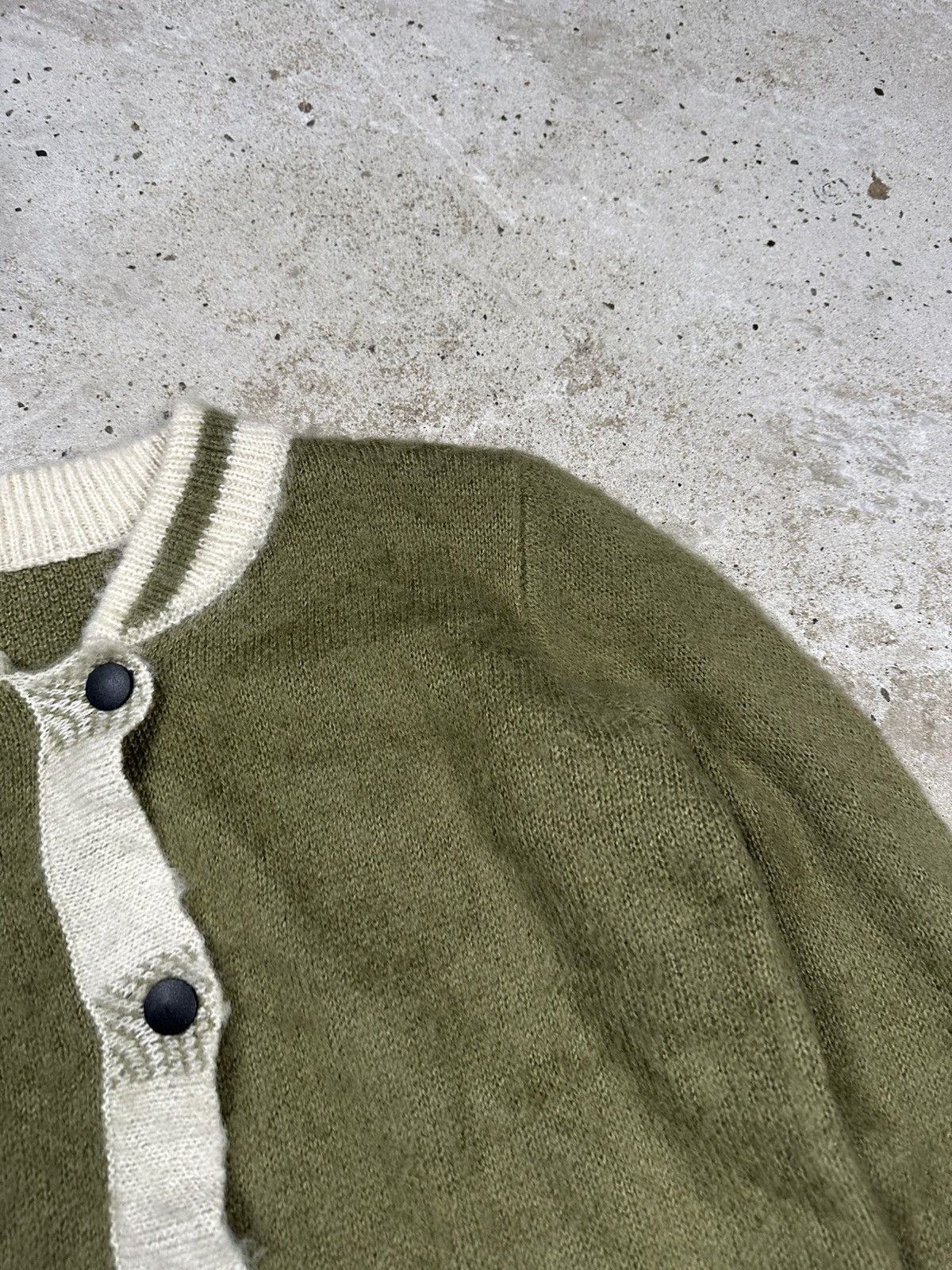Japanese Brand × Vintage Vintage Y2K Wool & Mohair Olive Cardigan Sweater Knit Size US M / EU 48-50 / 2 - 7 Thumbnail