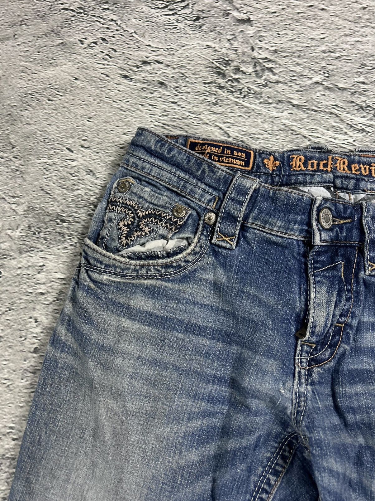 Rock Revival Rock Revival vintage blue jeans Y2K flared Tapy Size US 31 - 8 Thumbnail