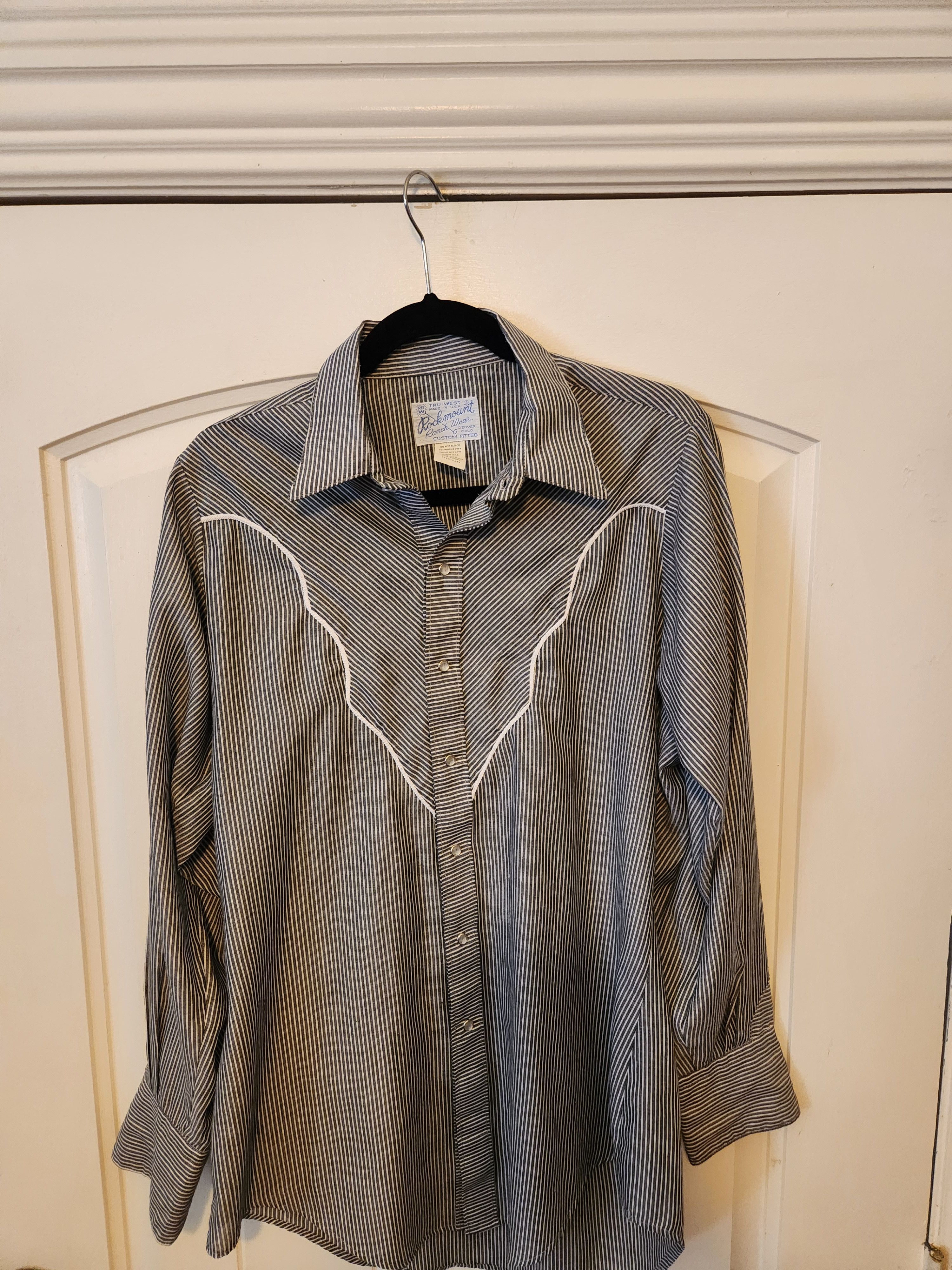 Rockmount Ranch Wear Vtg Long Sleeve Gray & White Pearl Snap Button Shirt Size US M / EU 48-50 / 2 - 1 Thumbnail