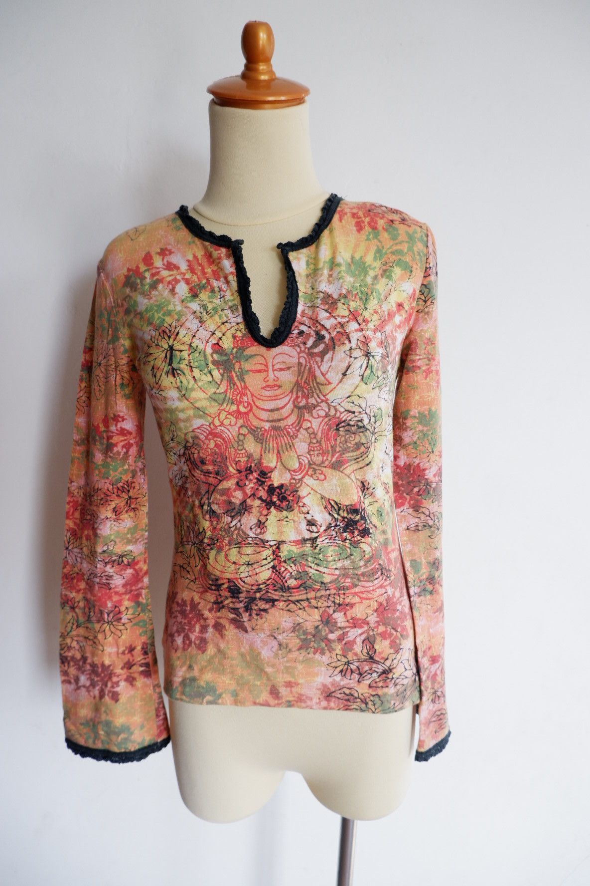 Vivienne Tam 1990s Vintage Rare Vivenne Tam Budha Printed Long Sleeve Size S / US 4 / IT 40 - 1 Thumbnail