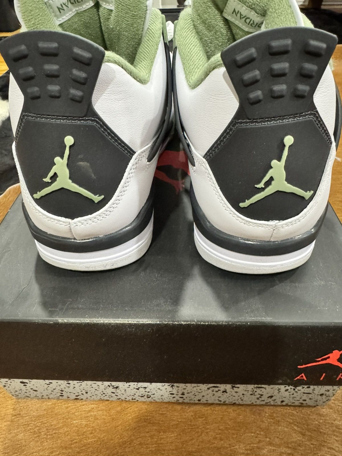 Jordan Brand Jordan 4 Retro Seafoam (Womens) M10.5 Size US 12 / IT 42 - 6 Thumbnail