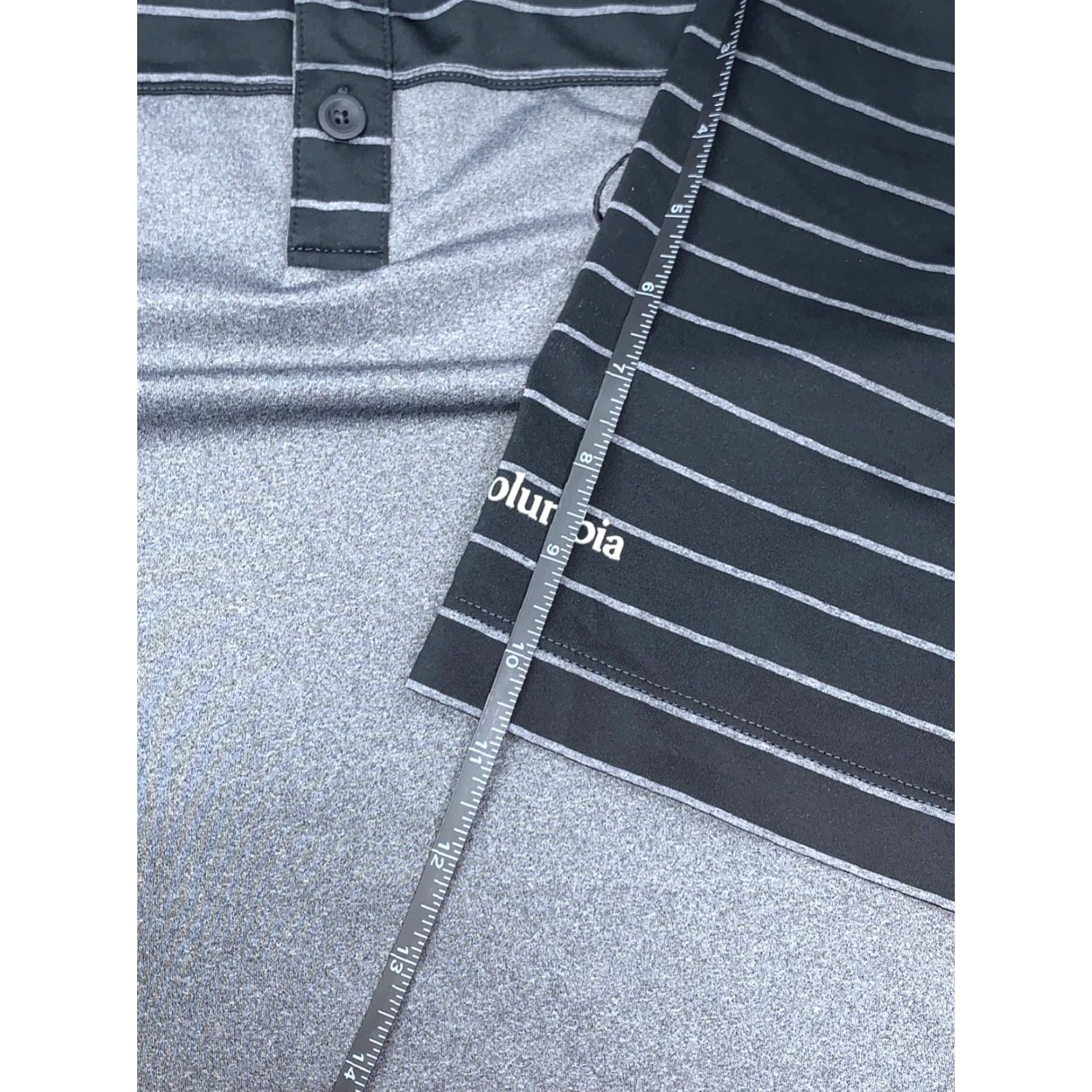 Vintage Columbia Polo Shirt XL Short Sleeve Black Gray Stretch Performance Golf Men's Modern Athletic Regular Size XL Polo Shirt Size US XL / EU 56 / 4 - 7 Thumbnail
