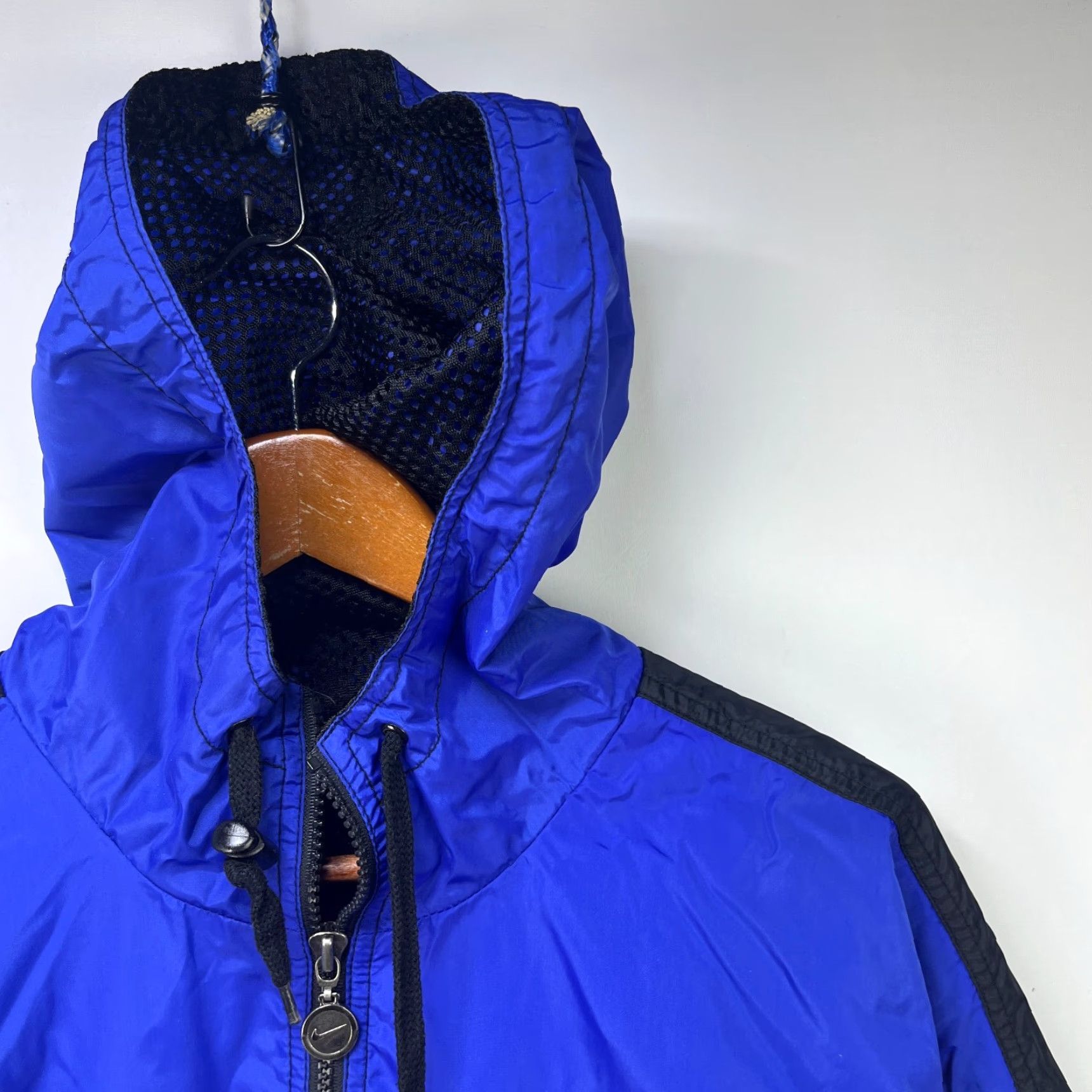 Nike VINTAGE Nike USA Windbreaker Jacket M Blue 90s Windbreaker Mens Size US M / EU 48-50 / 2 - 5 Thumbnail