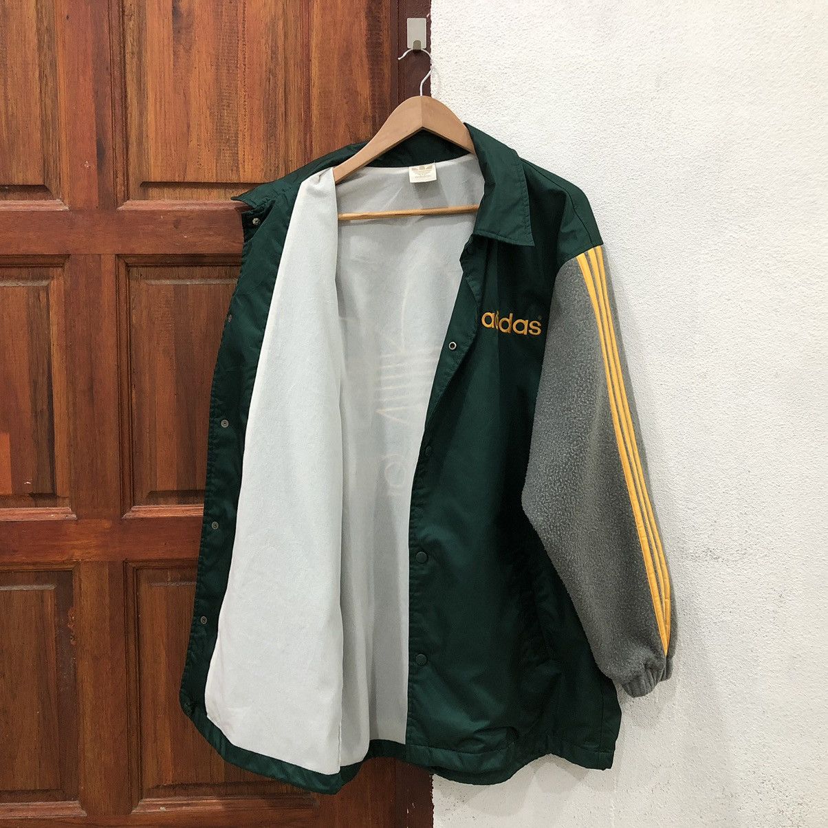 Adidas × Vintage Adidas Big Logo Coach Button Jacket Size US L / EU 52-54 / 3 - 3 Thumbnail