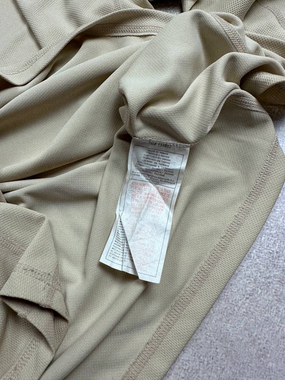 Vintage Vintage Nike ACG Dry Fit Boxy Archival Longsleeve Shirt L Size US L / EU 52-54 / 3 - 5 Thumbnail