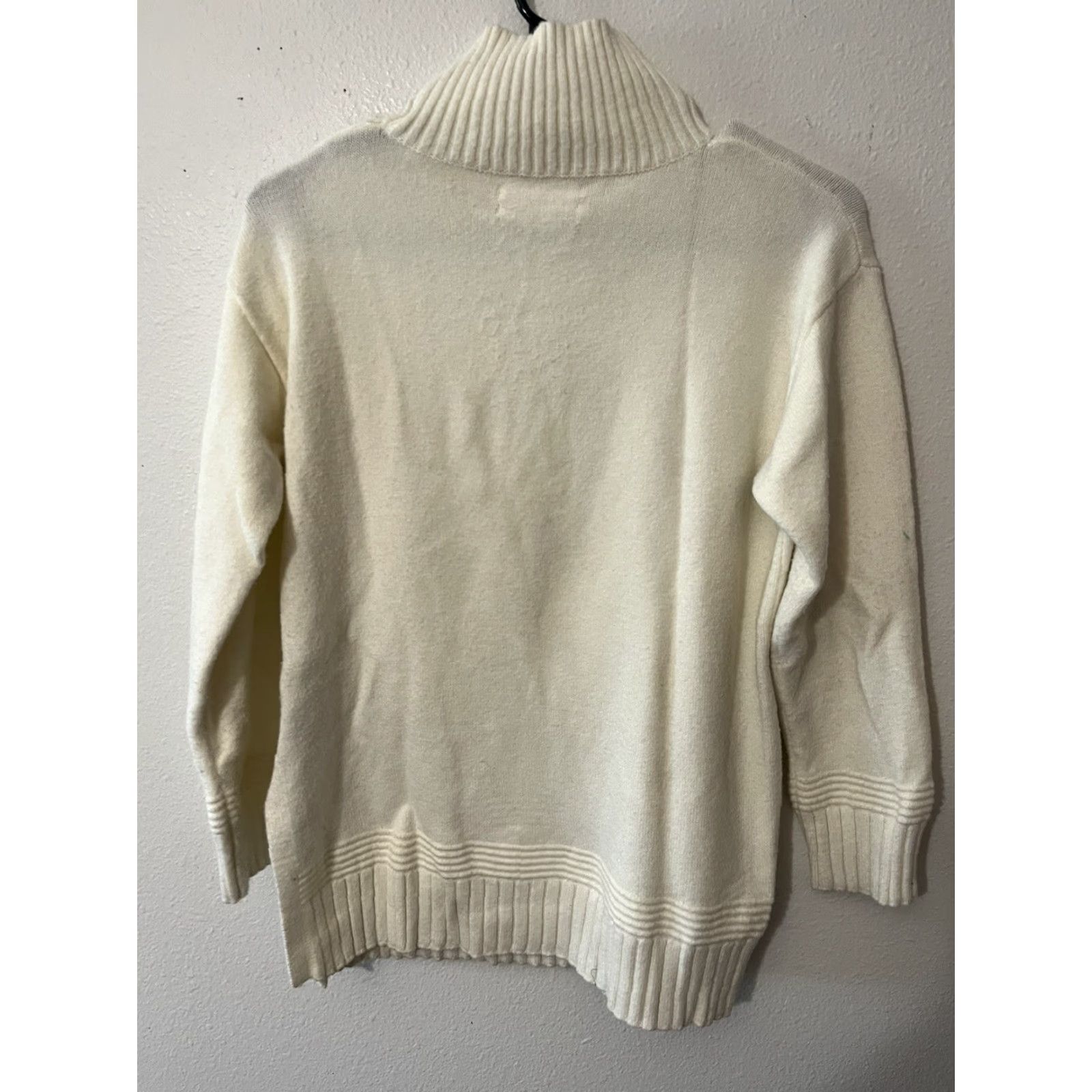 Anthropologie Anthropologie Womens XS Ivory Button Turtleneck Pullover Sweater Tunic Size XS / US 0-2 / IT 36-38 - 2 Thumbnail