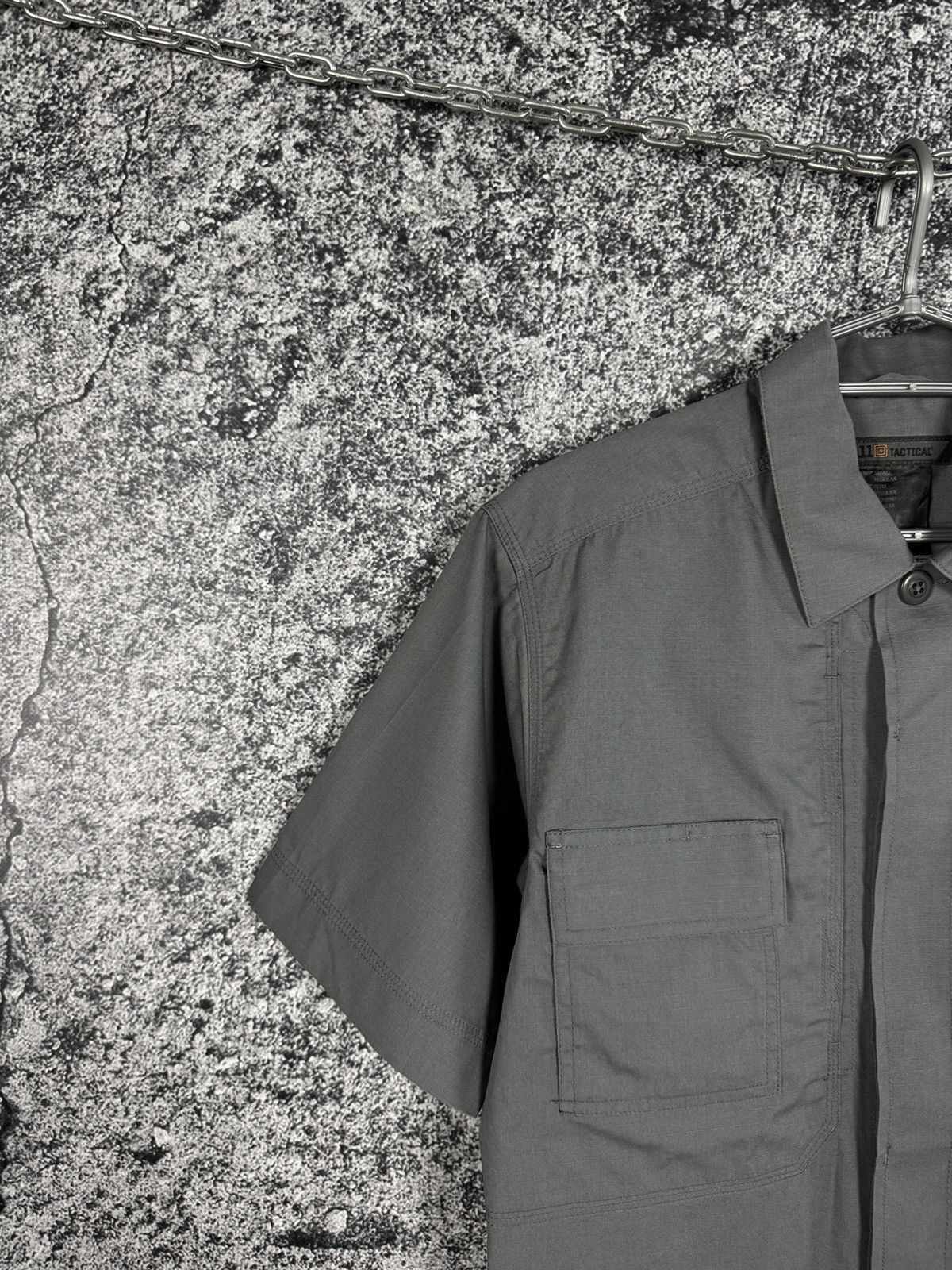 5.11 Men’s 5.11 Tactical Short Sleeve Shirt Military Army Size S Size US S / EU 44-46 / 1 - 3 Thumbnail