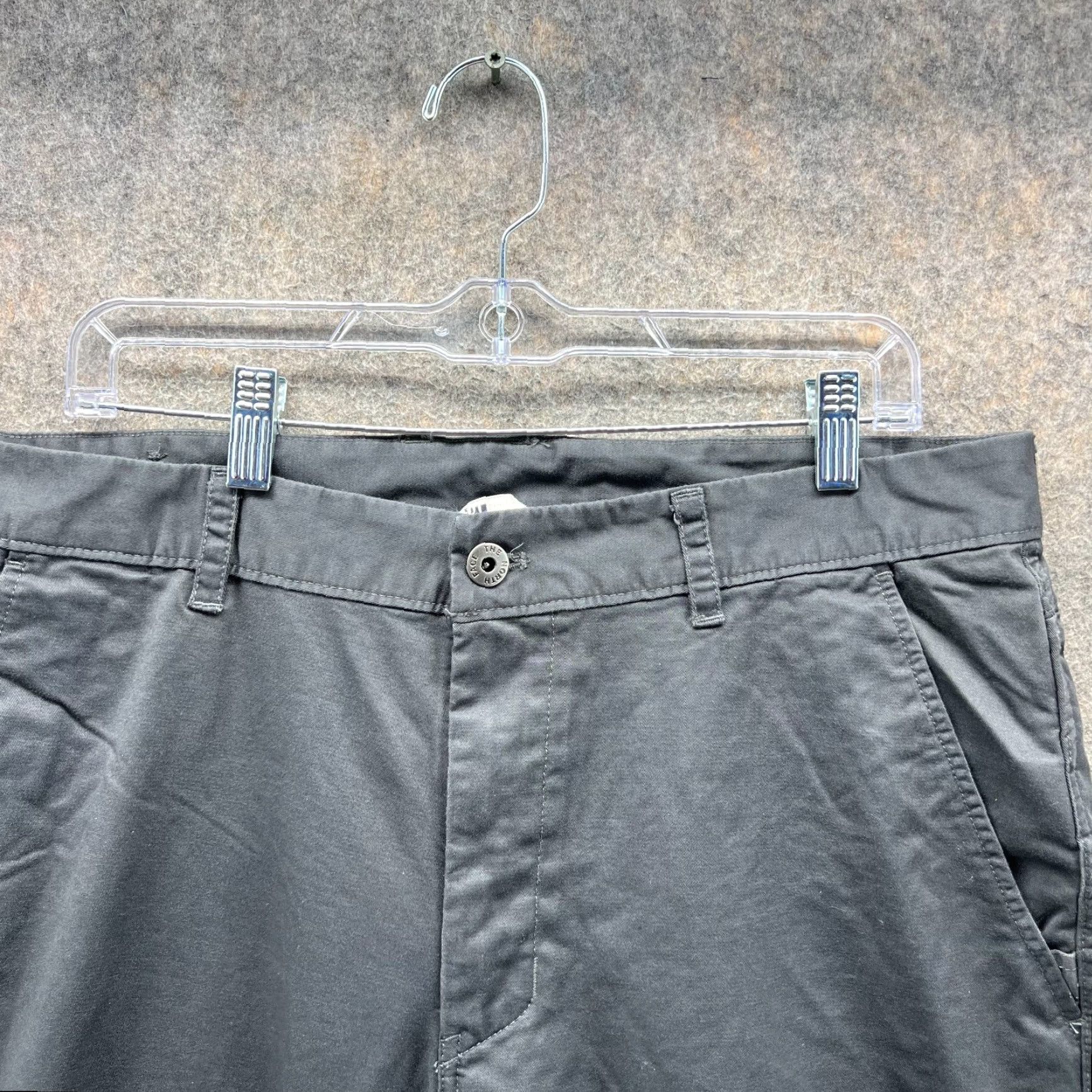 The North Face The North Face Pants Mens 36 Chino Flat Front Regular Straight Black Cotton Stretch Pockets Inseam 33%0A Size US 36 / EU 52 - 3 Thumbnail