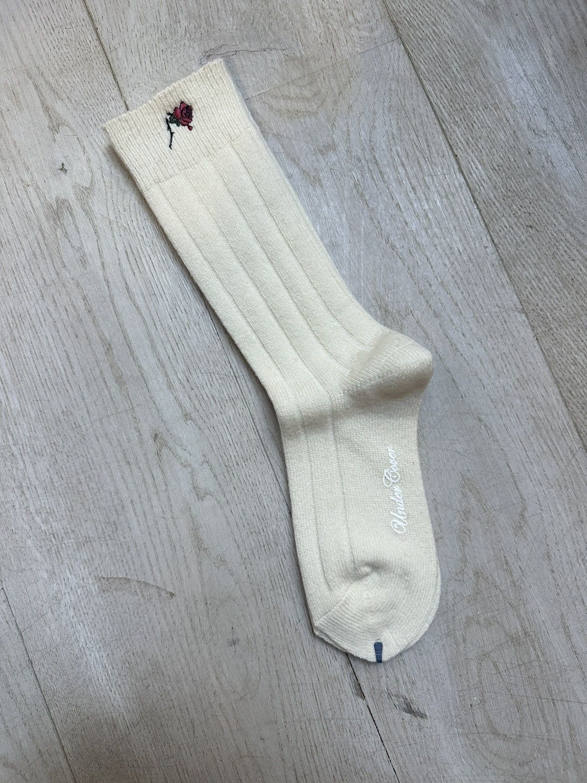Jun Takahashi × Undercover Rose embroidered undercover socks Size ONE SIZE - 3 Thumbnail