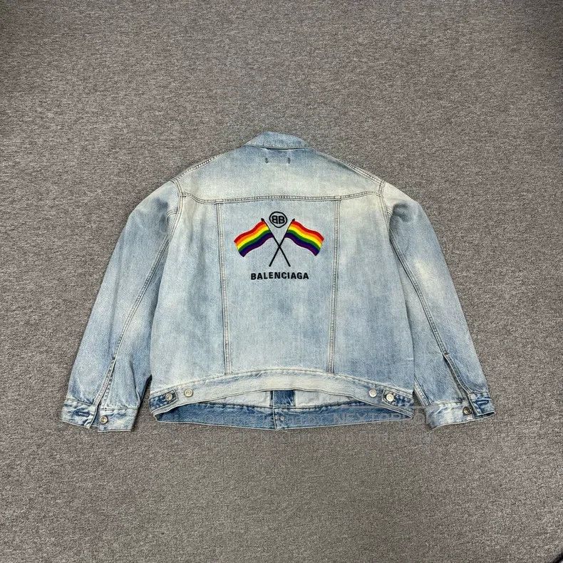 Balenciaga Balenciaga Distressed Rainbow Flag BB Embroidery Denim Jac Size XS / US 0-2 / IT 36-38 - 1 Thumbnail