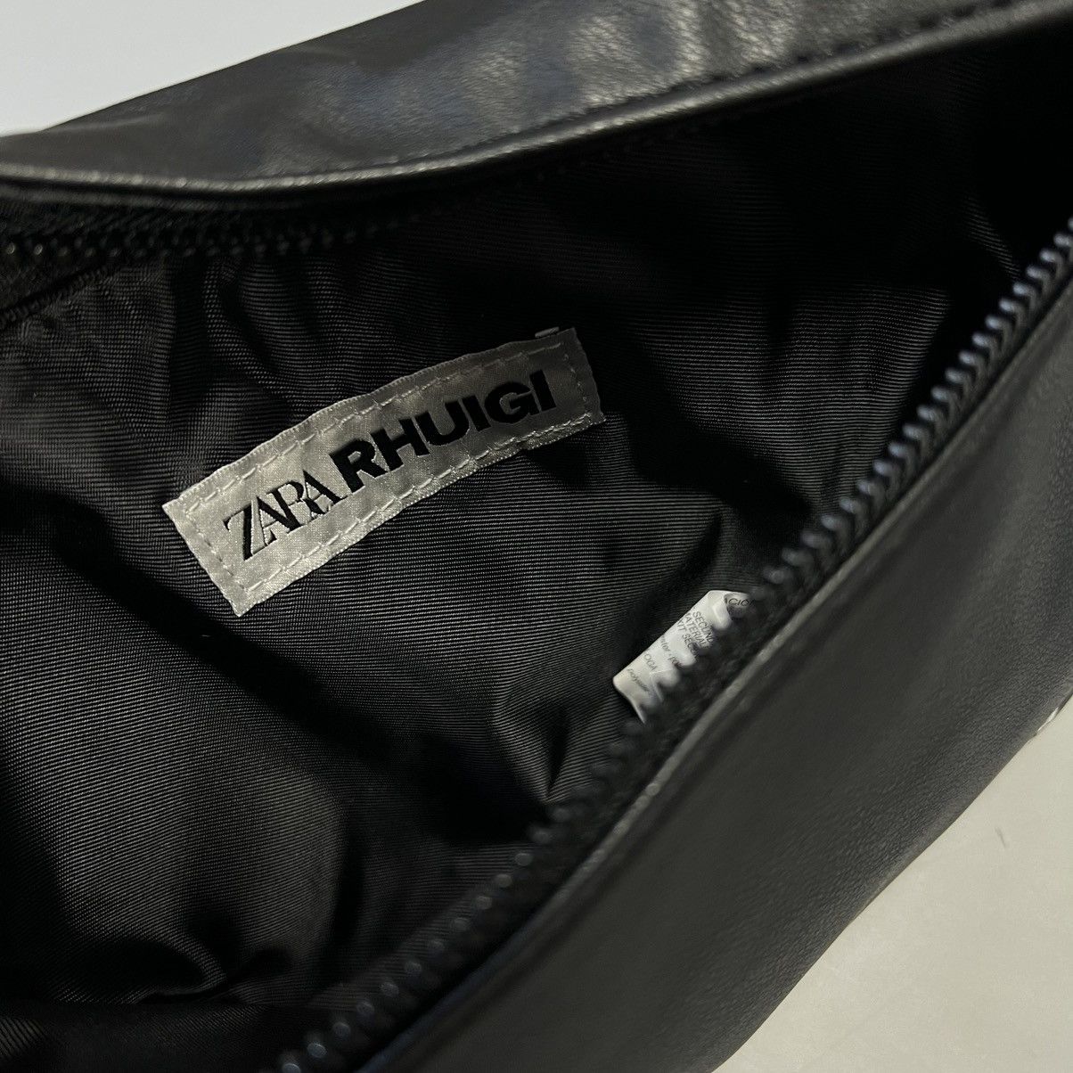 Rhude × Zara RHUDE x Zara NEW Soft Belt Bag waist bag Size ONE SIZE - 18 Thumbnail