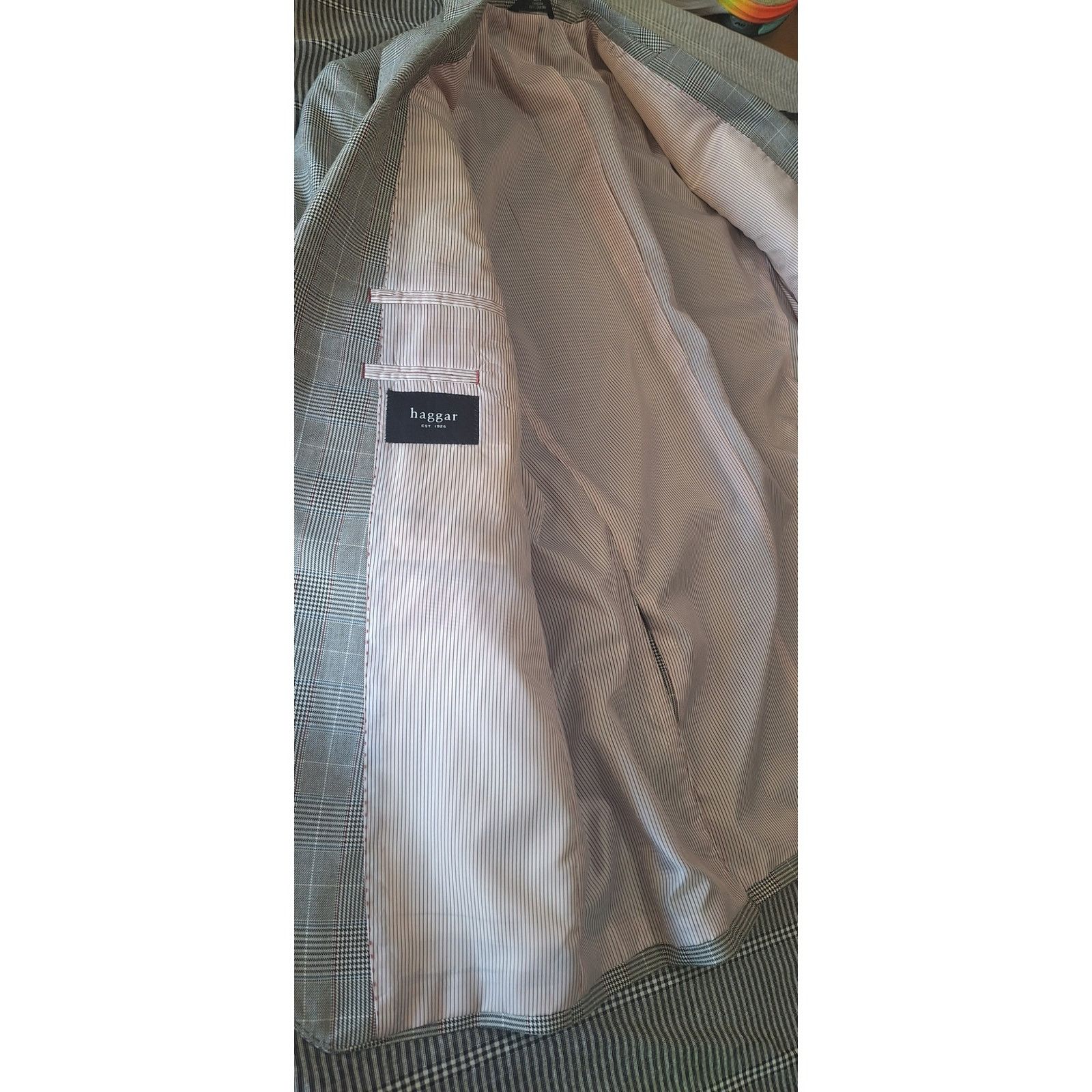 Haggar Haggar mens 2-button blazer jacket- in mint condition size S Size 40R - 2 Thumbnail