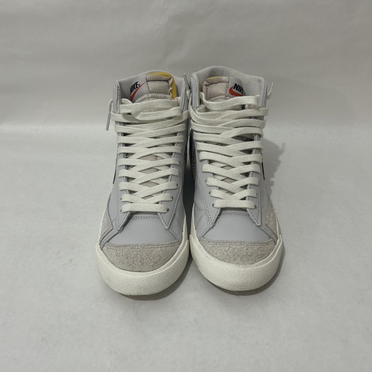 image of Nike Blazer Mid ‘77 Vintage Snakeskin M’S 8.5 Shoes in White, Men's