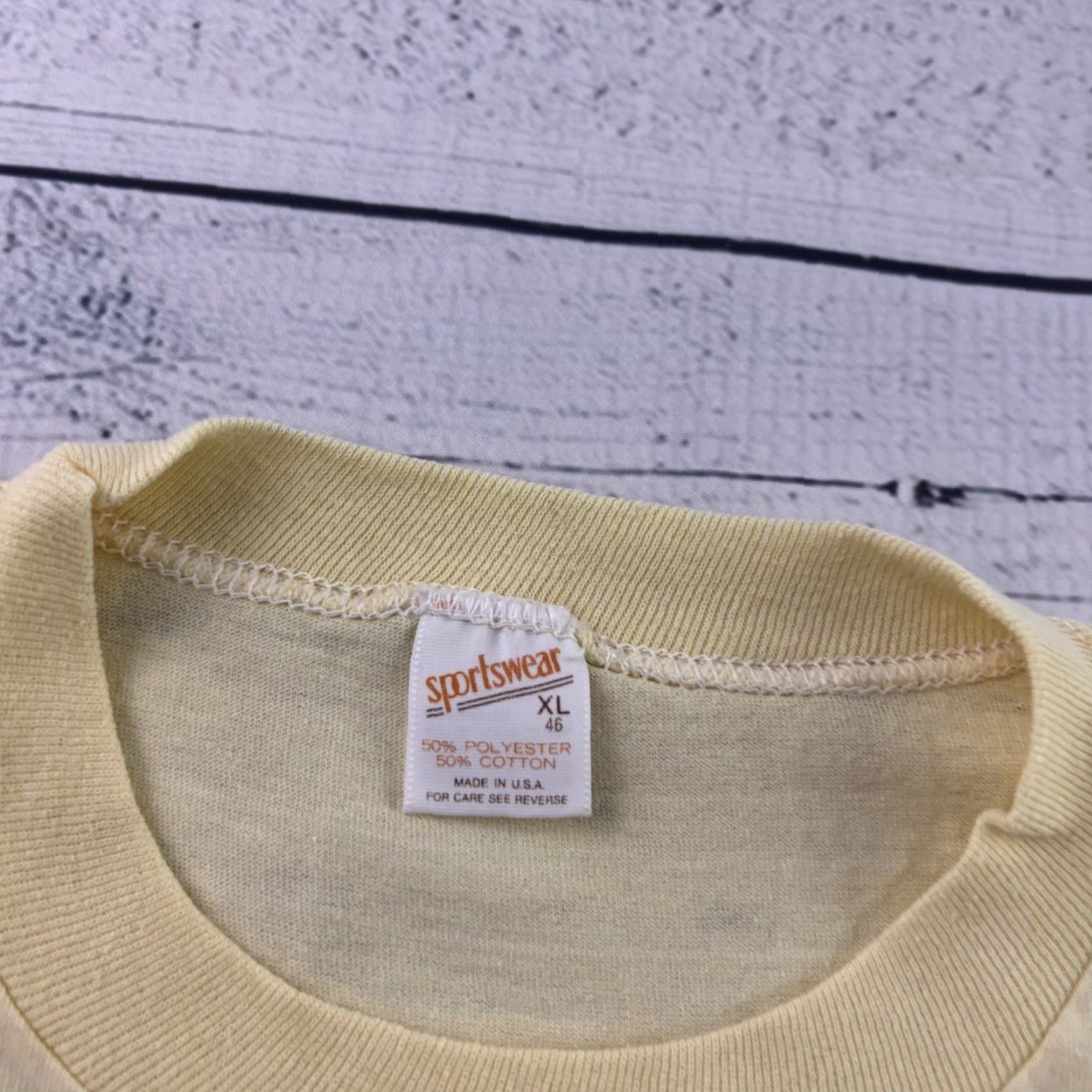 Vintage Vintage Sportswear T-Shirt Men XL Yellow Short Sleeve Shirts Shirts Mens Large Vintage Sportswear Yellow T-Shirt XL Men Size US XL / EU 56 / 4 - 3 Thumbnail