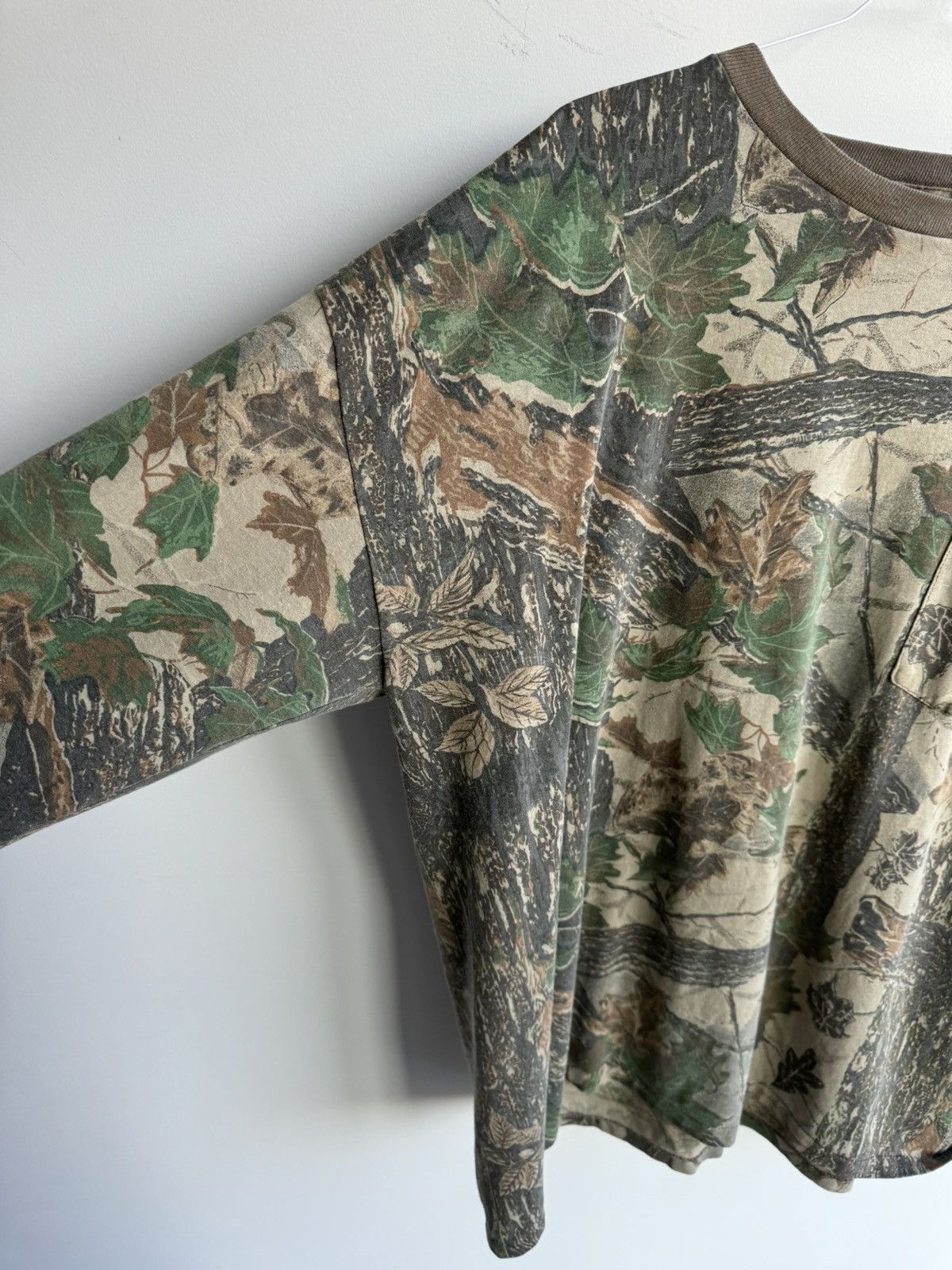 VINTAGE REALTREE LONG SLEEVE SHIRT FADED OVERSIZED THIN RARE