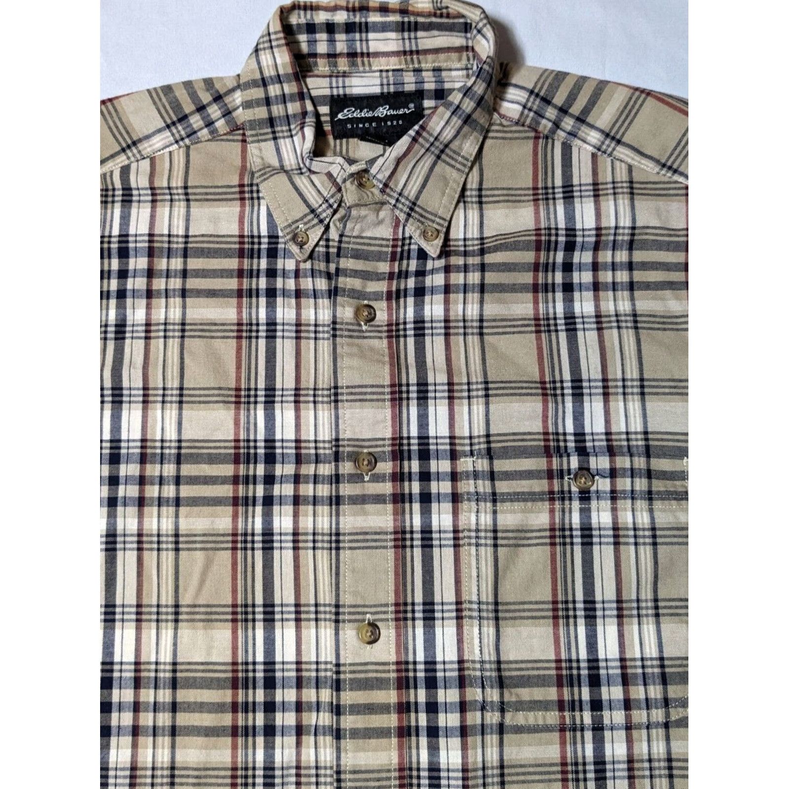 Eddie Bauer Eddie Bauer Button-Up Shirt Men Medium Khaki Brown Plaid 100% Cotton EUC Size US M / EU 48-50 / 2 - 3 Thumbnail