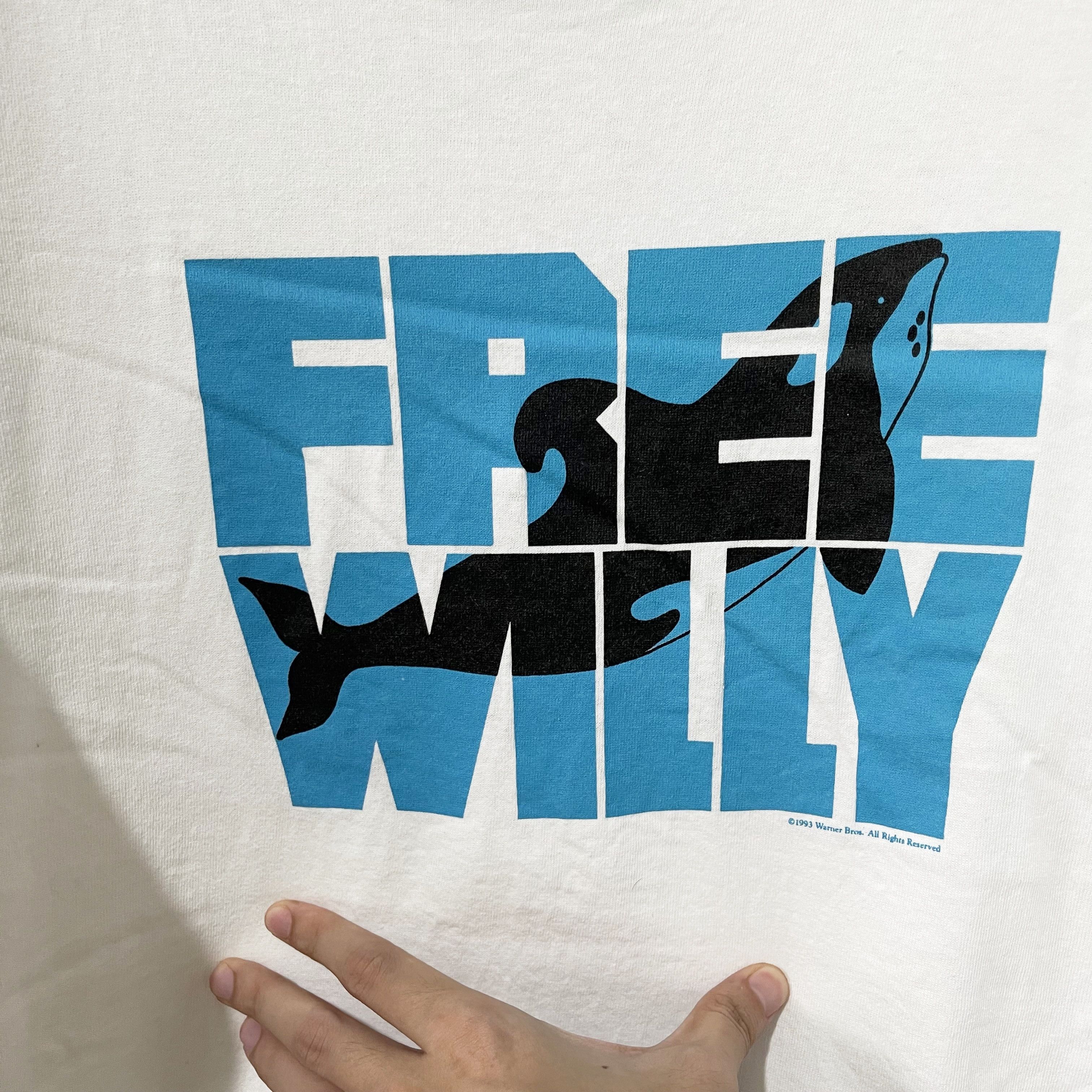 Vintage Vintage 1993 Free Willy T-Shirt Size US XL / EU 56 / 4 - 2 Thumbnail