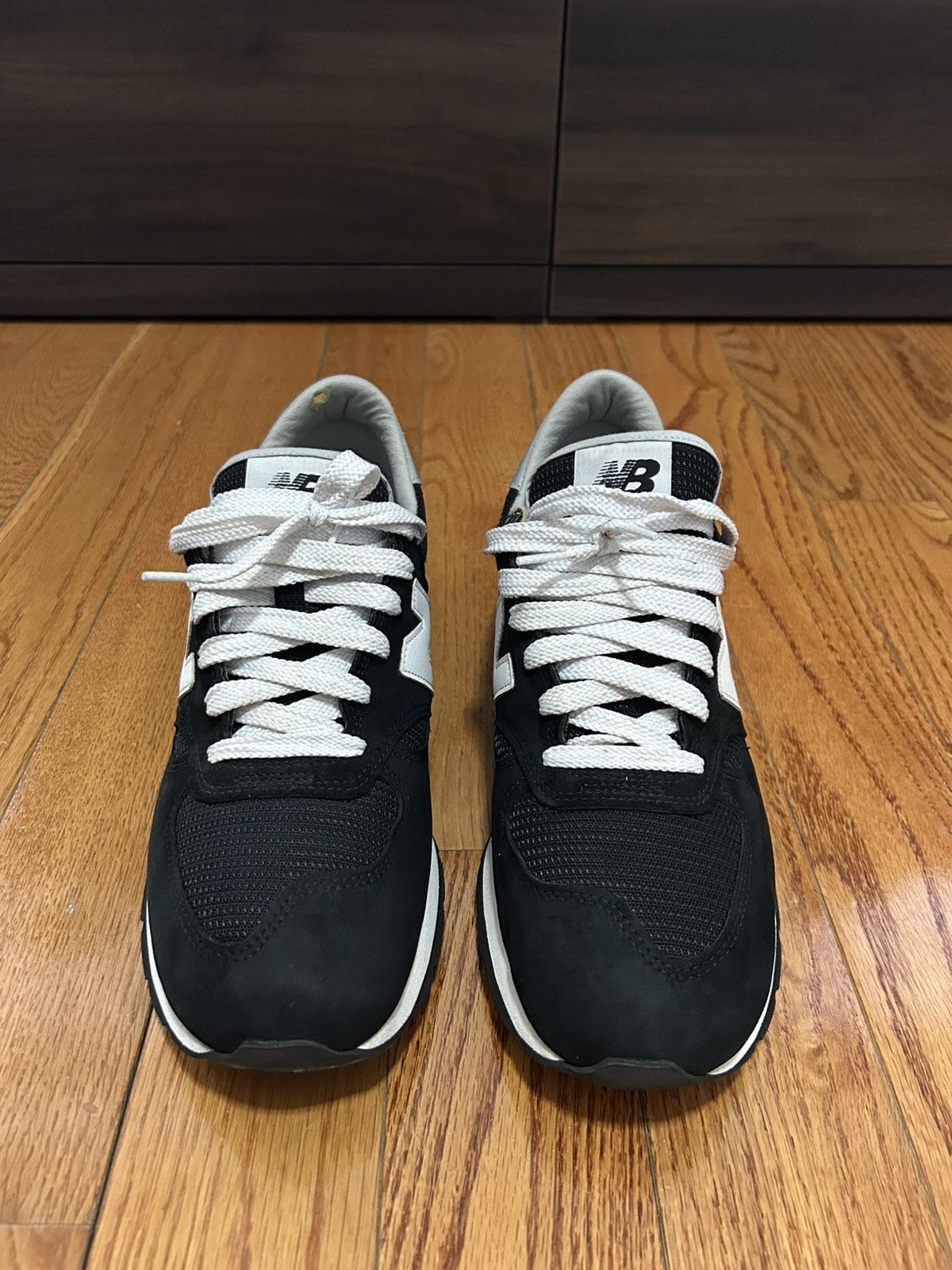 New Balance New Balance 990v1 Size US 11.5 / EU 44-45 - 2 Thumbnail