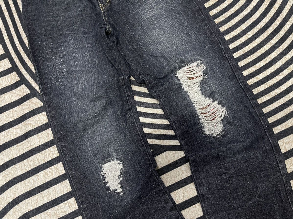 20471120 2000s GUMU BORO SHASHIKO DISTRESSED JEANS RARE DESIGN Size US 29 - 5 Thumbnail