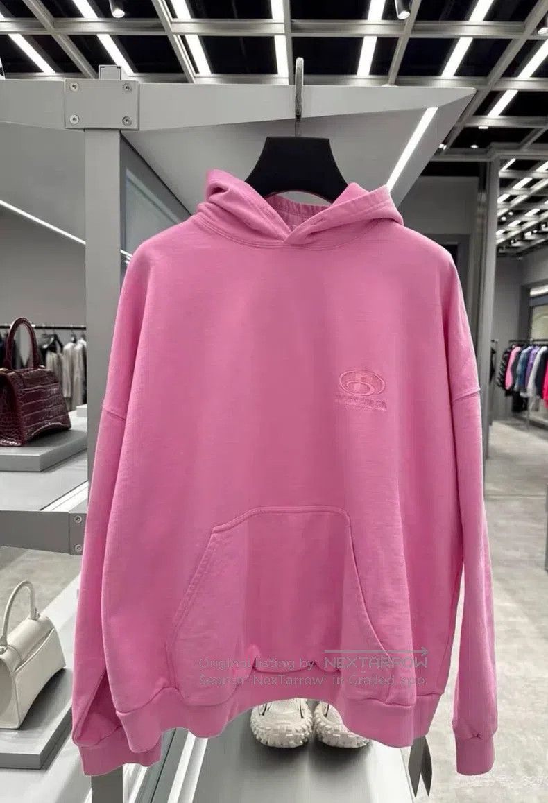 Other Balenciaga Logo Solid Color Long Sleeve Hoodie Size M / US 6-8 / IT 42-44 - 1 Thumbnail