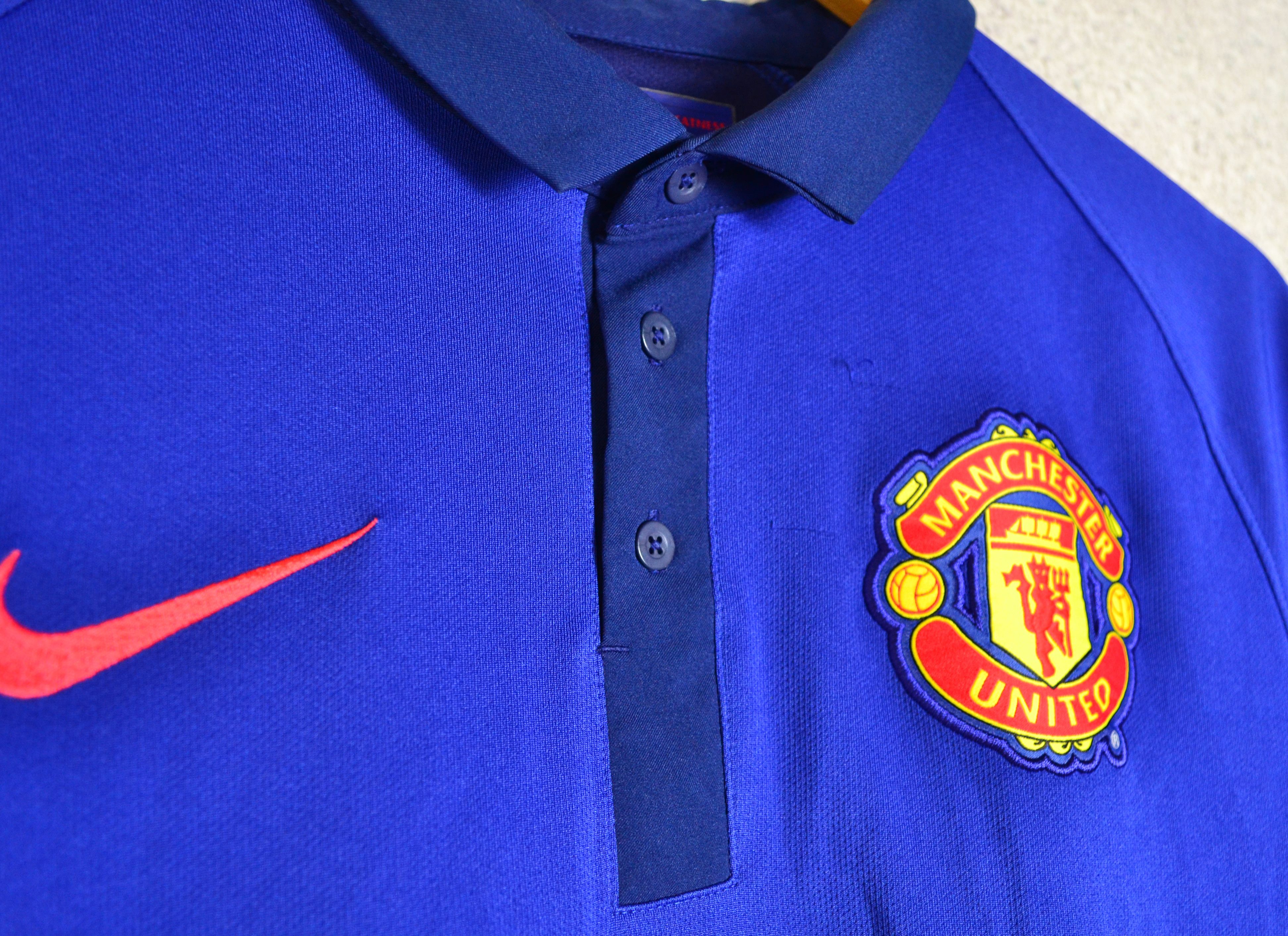 Vintage Manchester United FC Third Football Shirt 2014 2015 Jersey Size US M / EU 48-50 / 2 - 5 Thumbnail