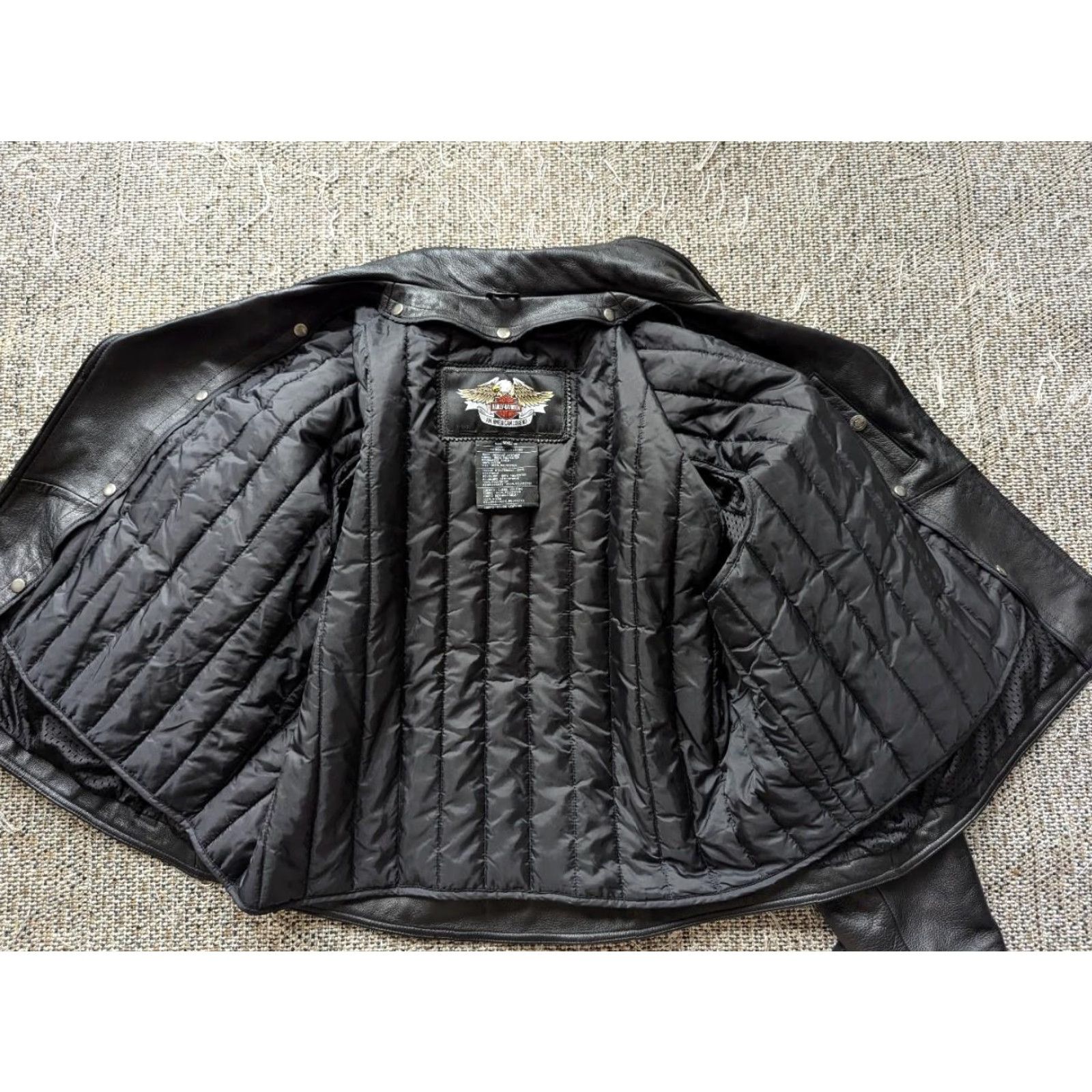 Harley Davidson VINTAGE Harley-Davidson Motorcycle Jacket 5XL Black Leather Cowhide Men 58-60 Chest Vented Front Back Zips 90s Y2K MENS 5XL Size US XXL / EU 58 / 5 - 3 Thumbnail