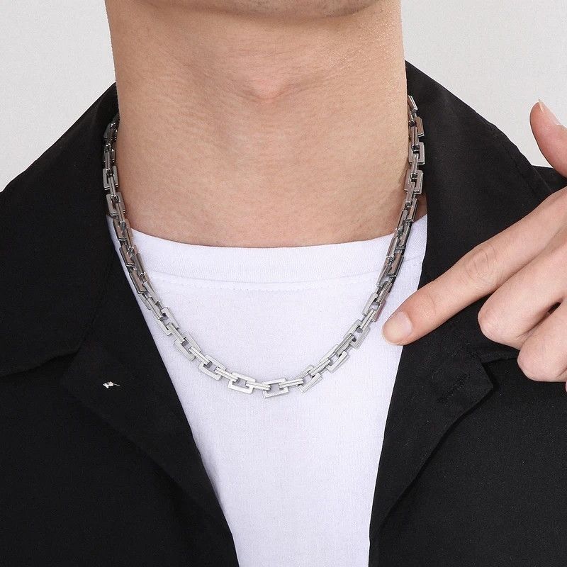 Jewelry Square Blade Chain Trendy Necklace Size ONE SIZE - 1 Thumbnail